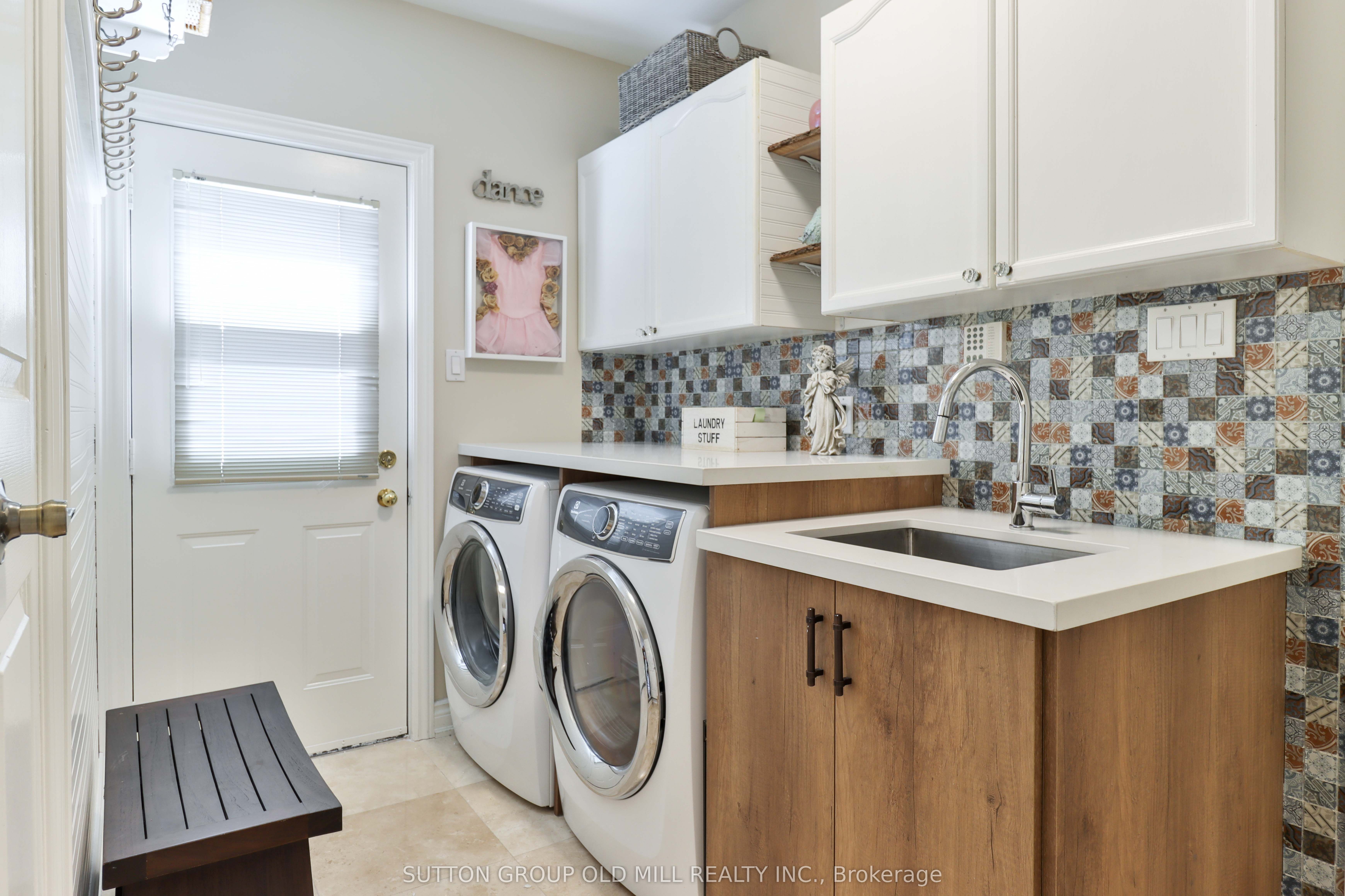 6835 Forest Park Drive Property Photo 14