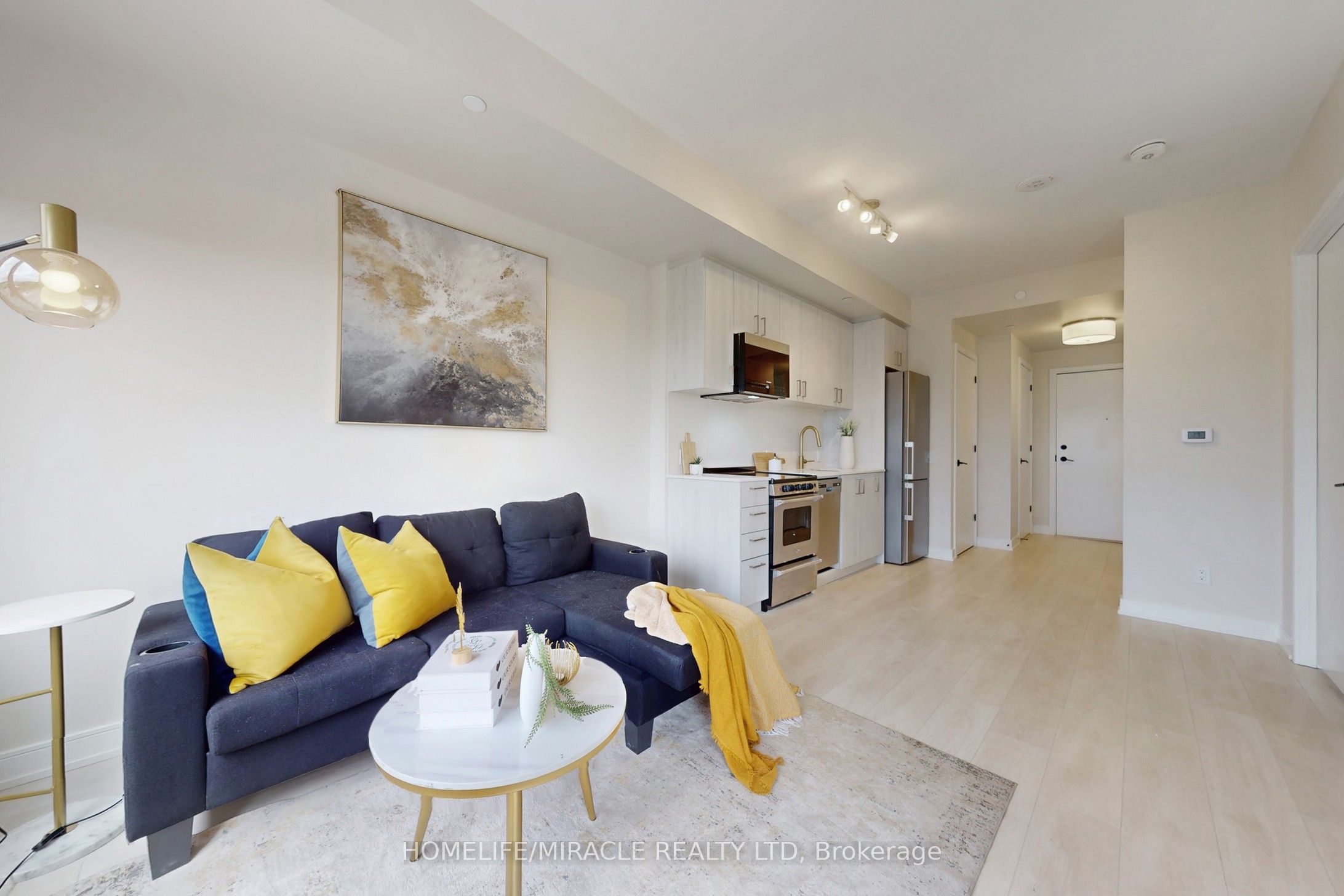 8010 Derry Road 604 Property Photo 13