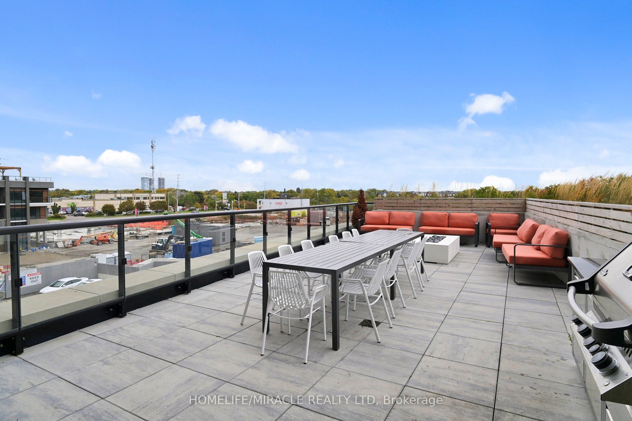 8010 Derry Road 604 Property Photo 39