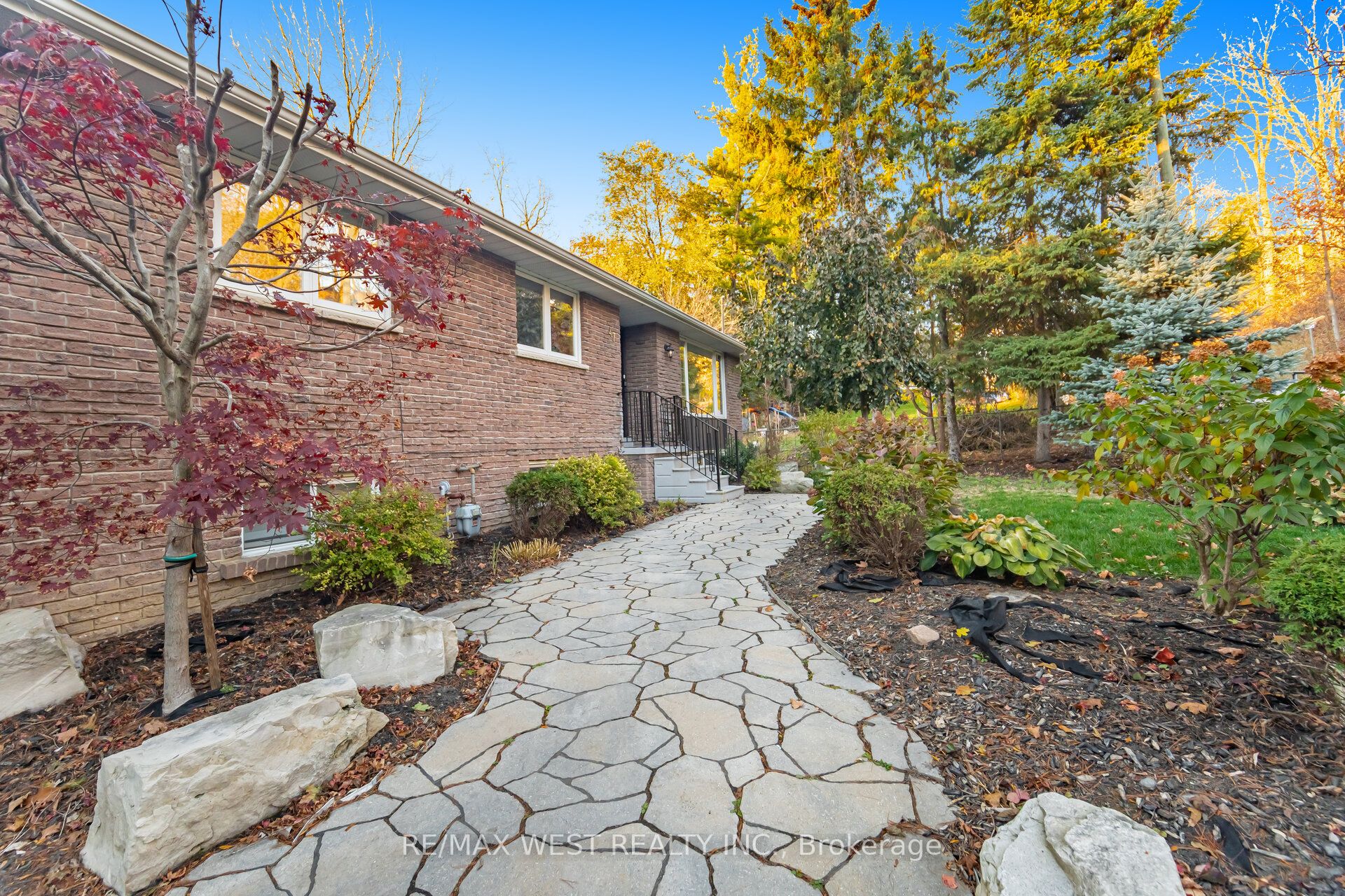 47 Elizabeth Street Property Photo 2