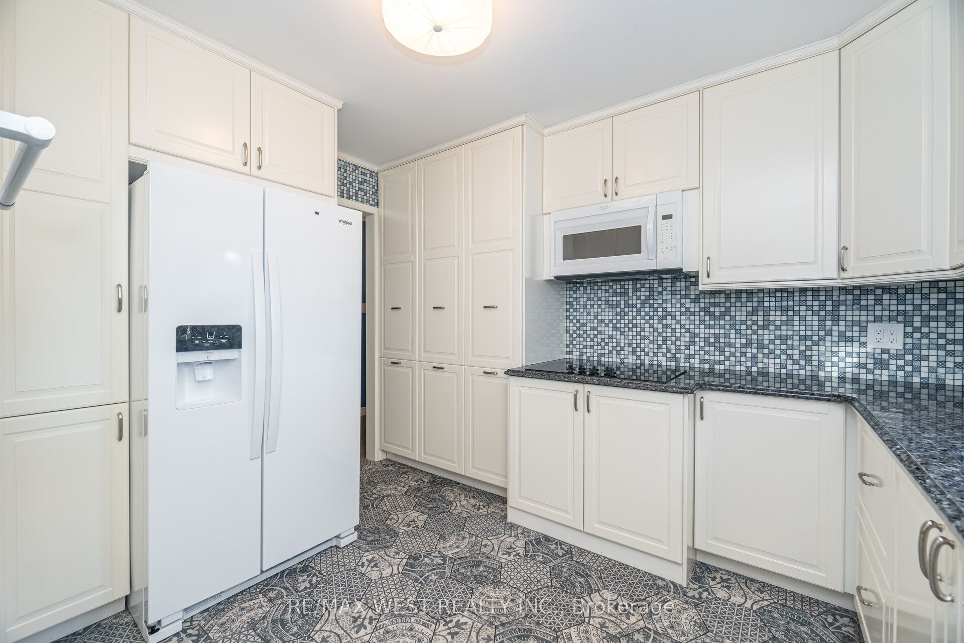 47 Elizabeth Street Property Photo 10