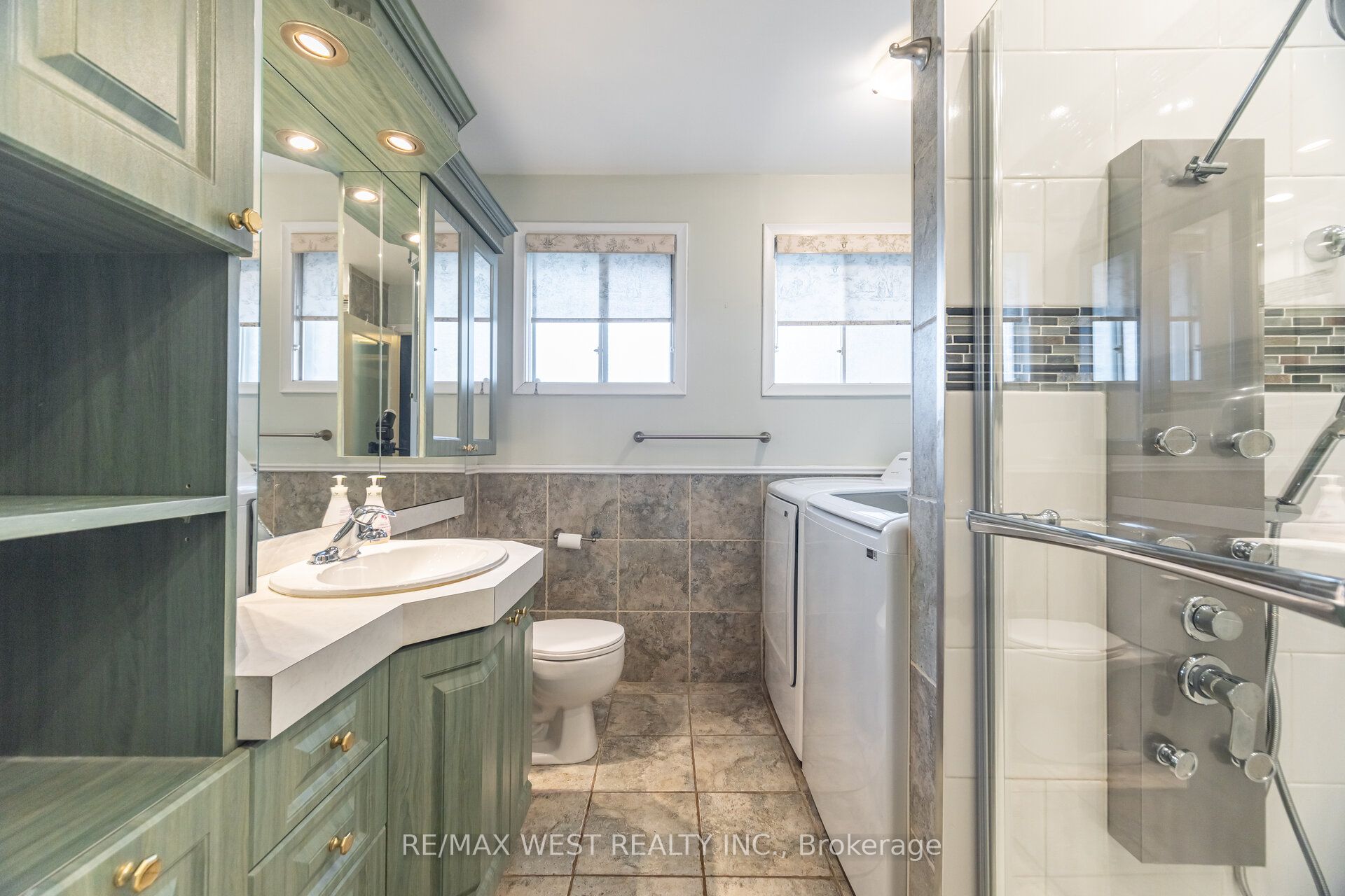 47 Elizabeth Street Property Photo 14