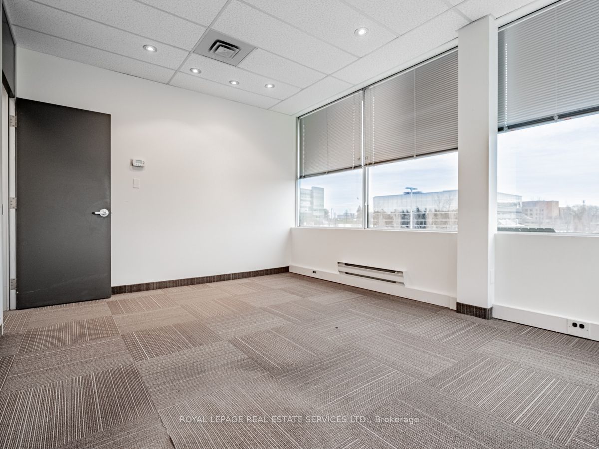 2180 Meadowvale Boulevard 200a Property Photo 17