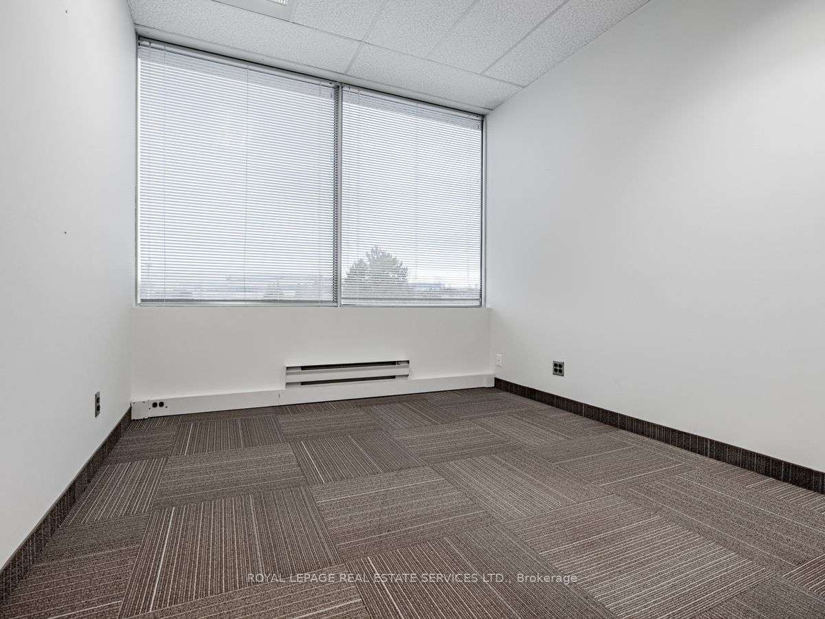 2180 Meadowvale Boulevard 200a Property Photo 19