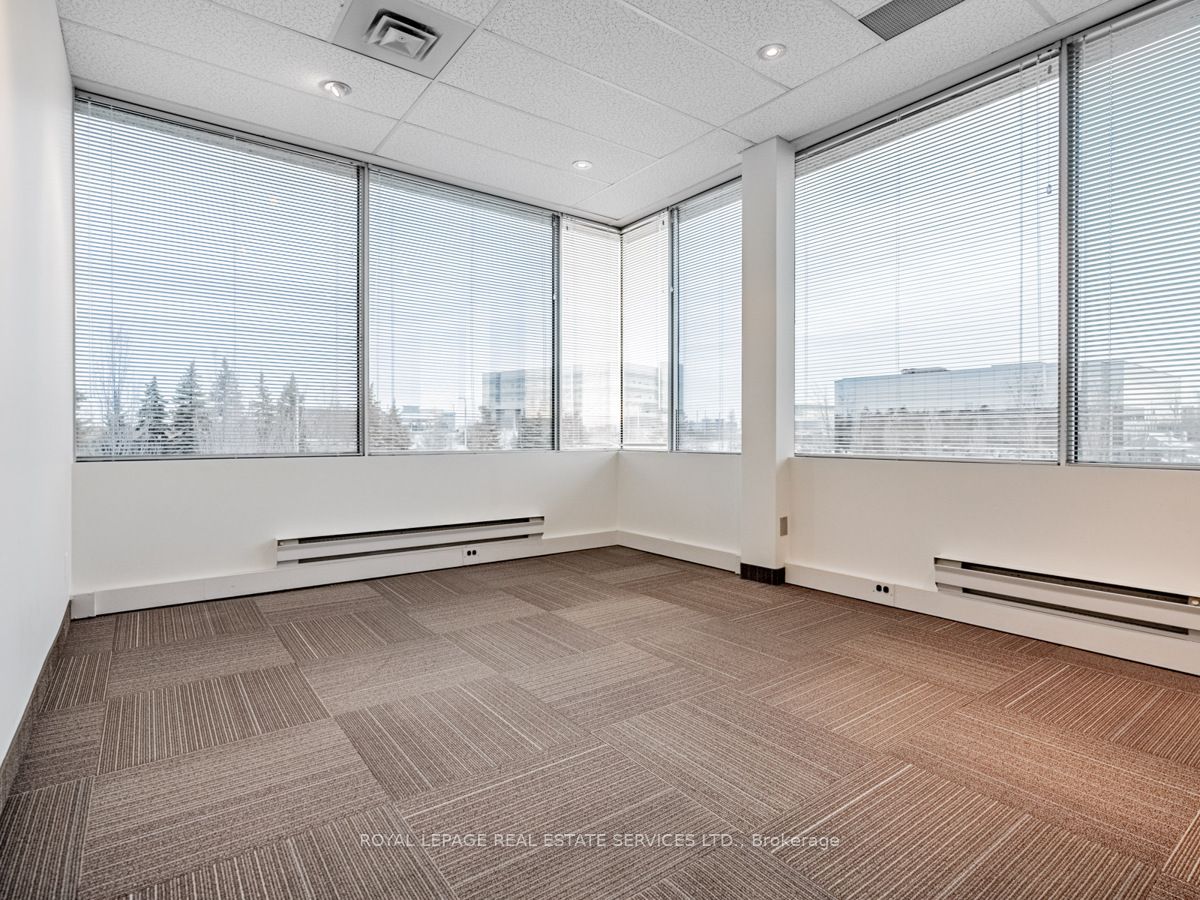 2180 Meadowvale Boulevard 200a Property Photo 23