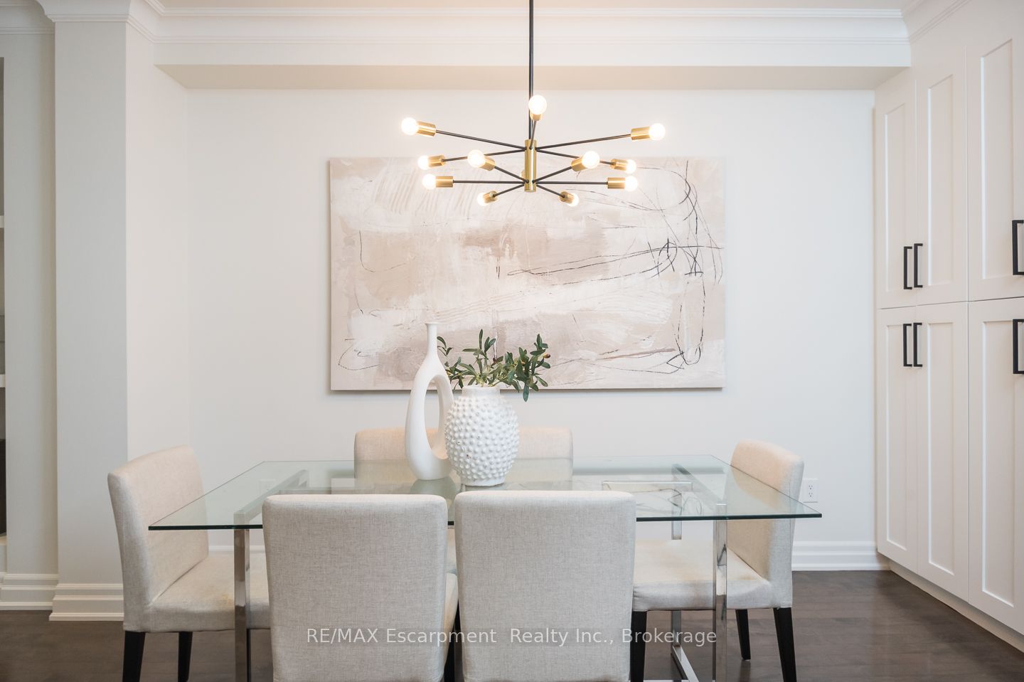 2334 Wuthering Heights Way Property Photo 16