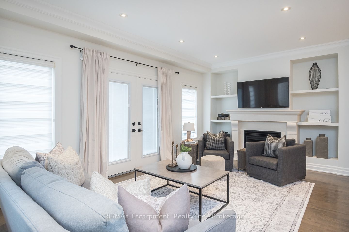 2334 Wuthering Heights Way Property Photo 20