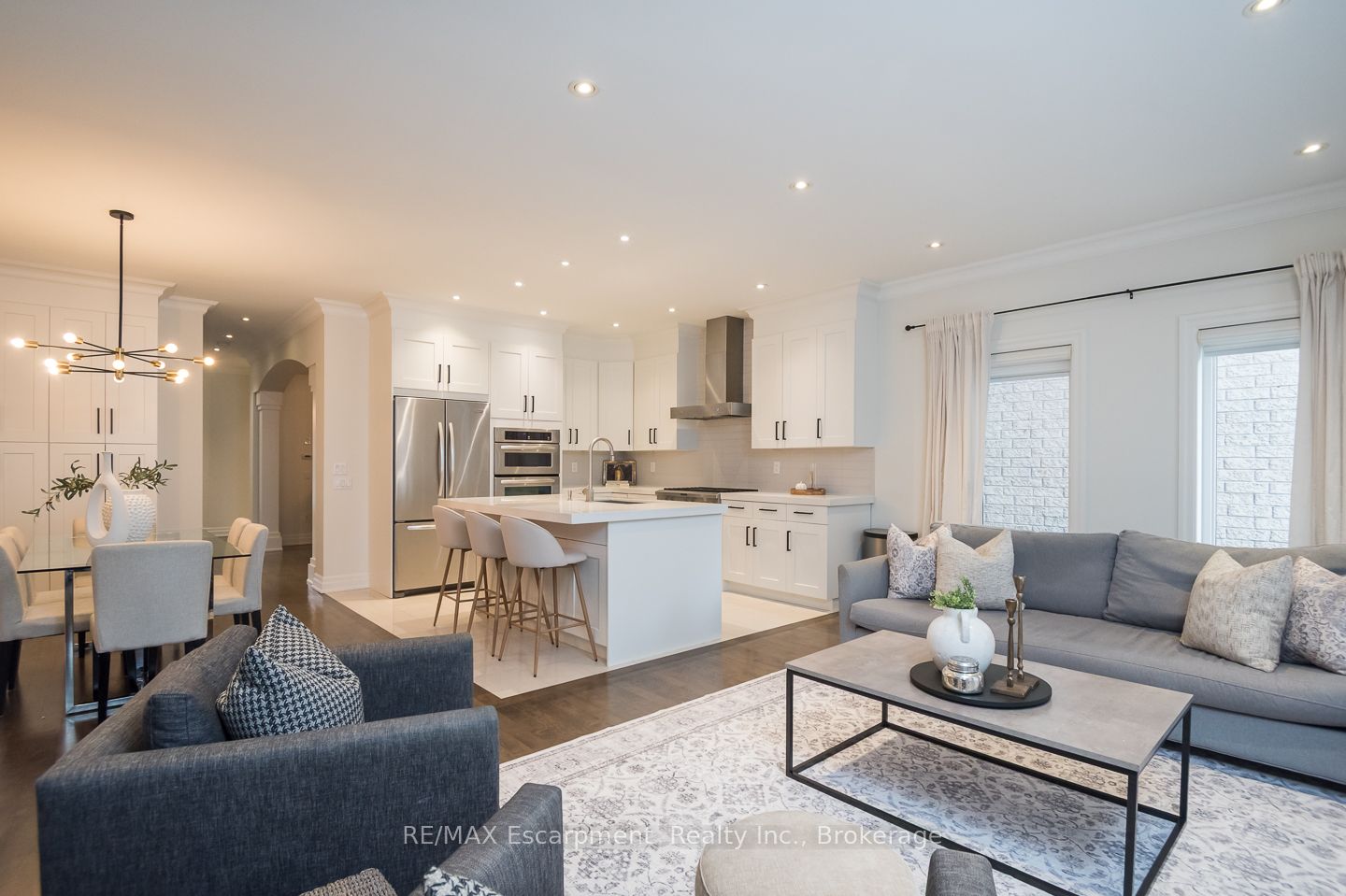 2334 Wuthering Heights Way Property Photo 23