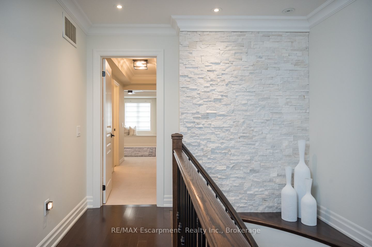 2334 Wuthering Heights Way Property Photo 25