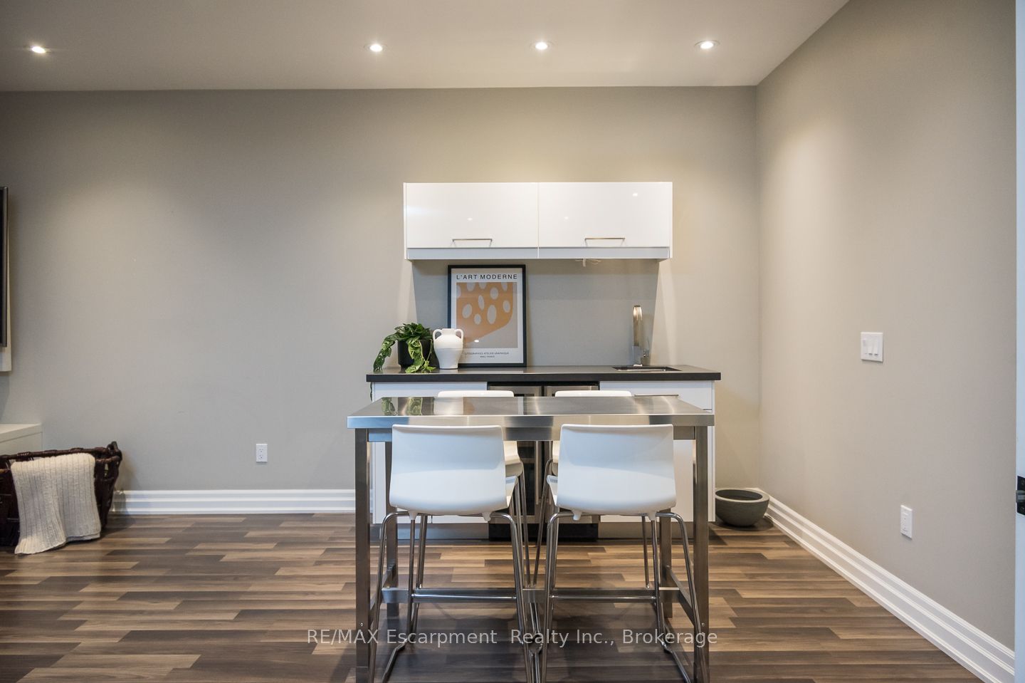 2334 Wuthering Heights Way Property Photo 42