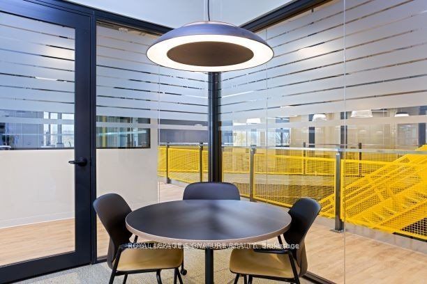 2115 S Service Rd W Property Photo 2