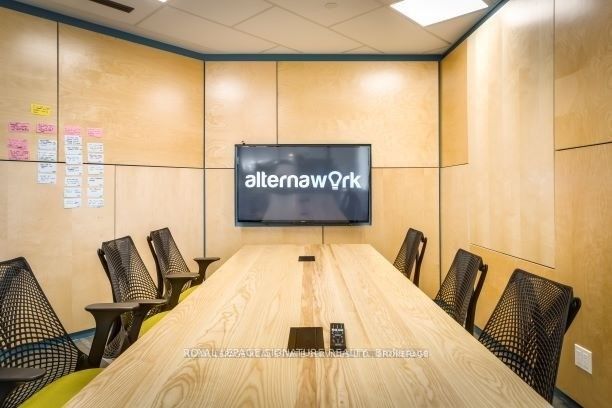 2115 S Service Rd W Property Photo 8