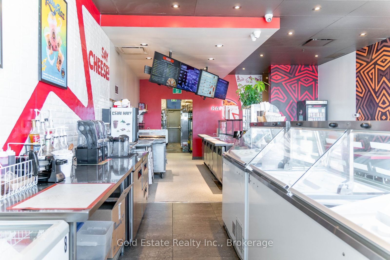 5077 Dixie Rd Property Photo 5