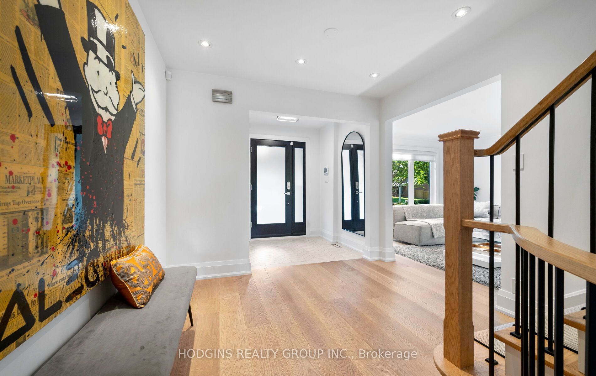 1726 Sherwood Forrest Circle Property Photo 9