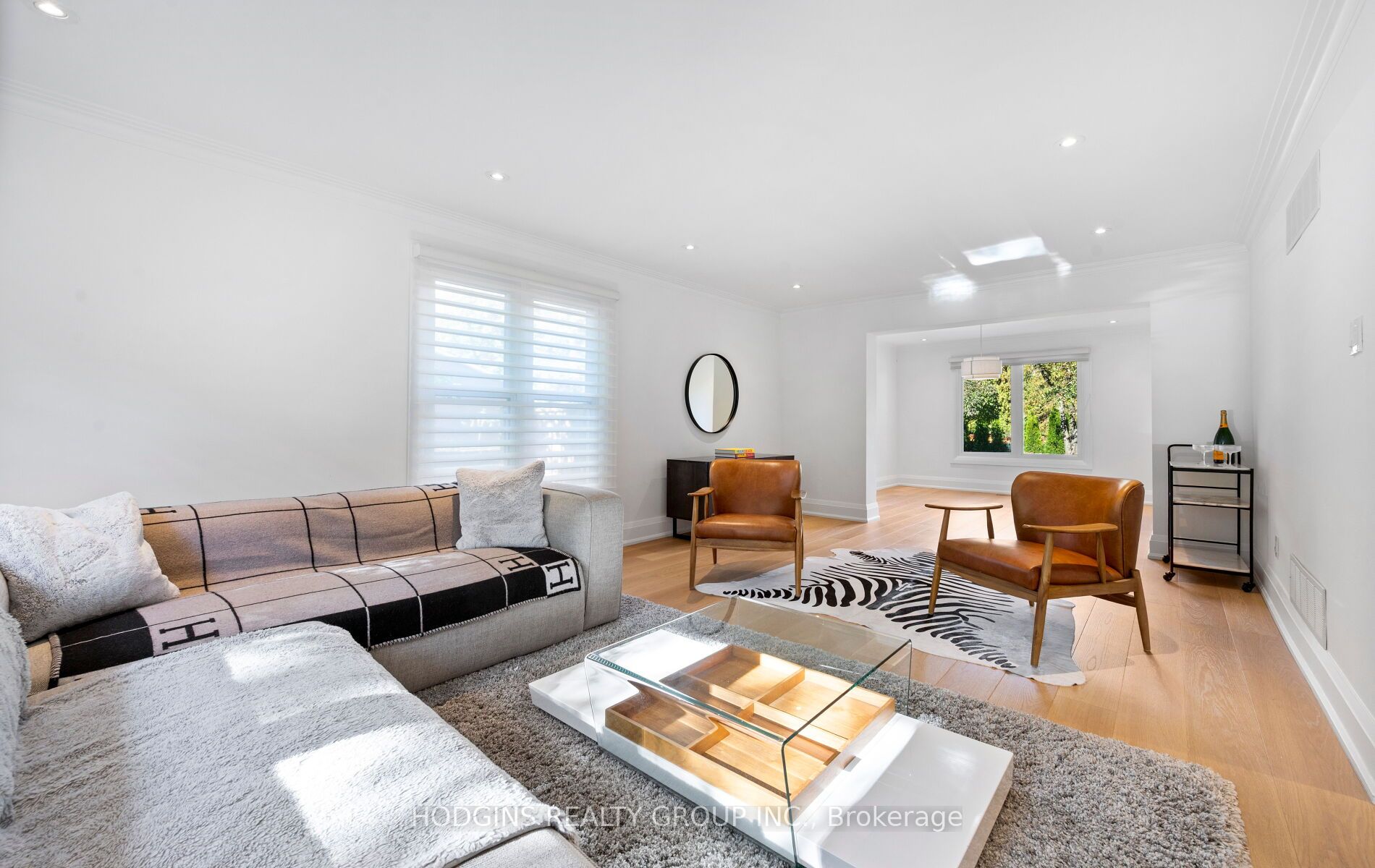 1726 Sherwood Forrest Circle Property Photo 12