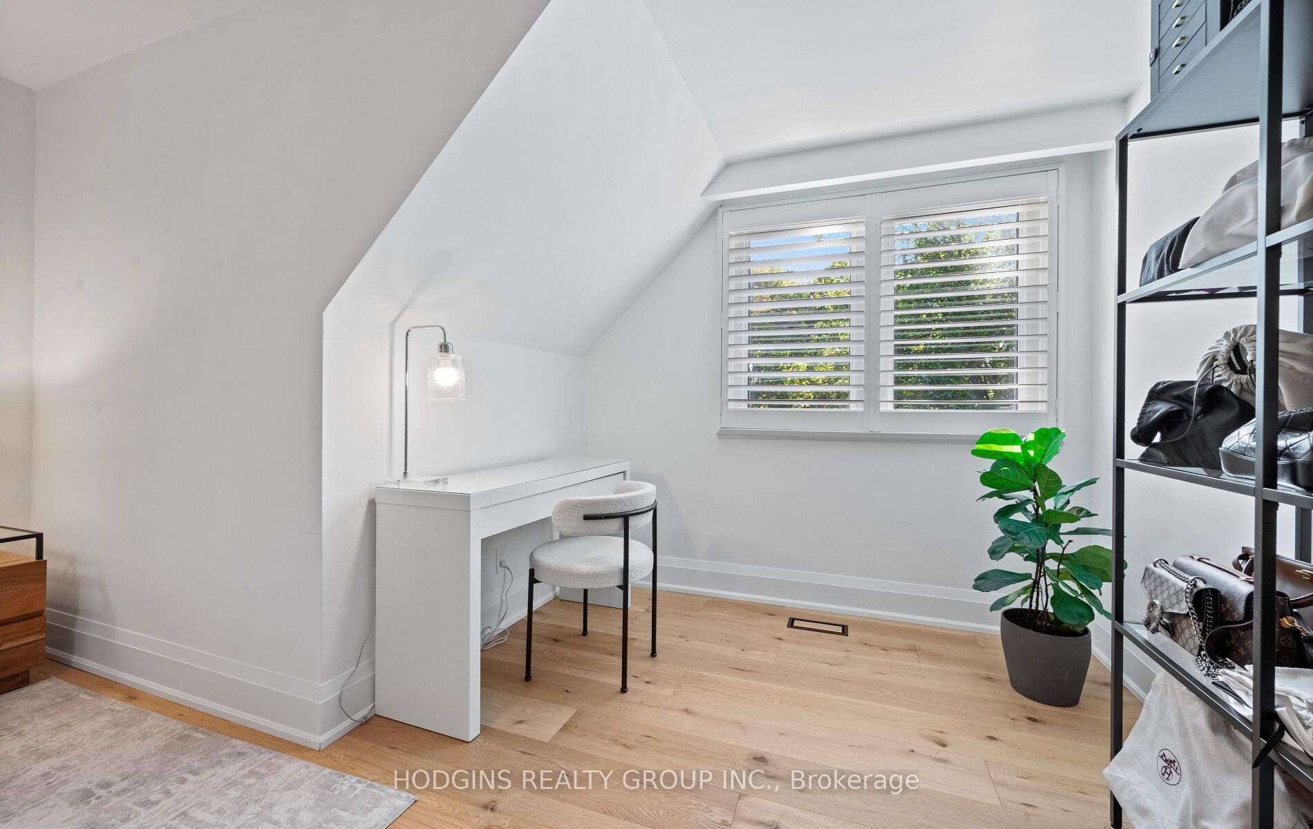 1726 Sherwood Forrest Circle Property Photo 29