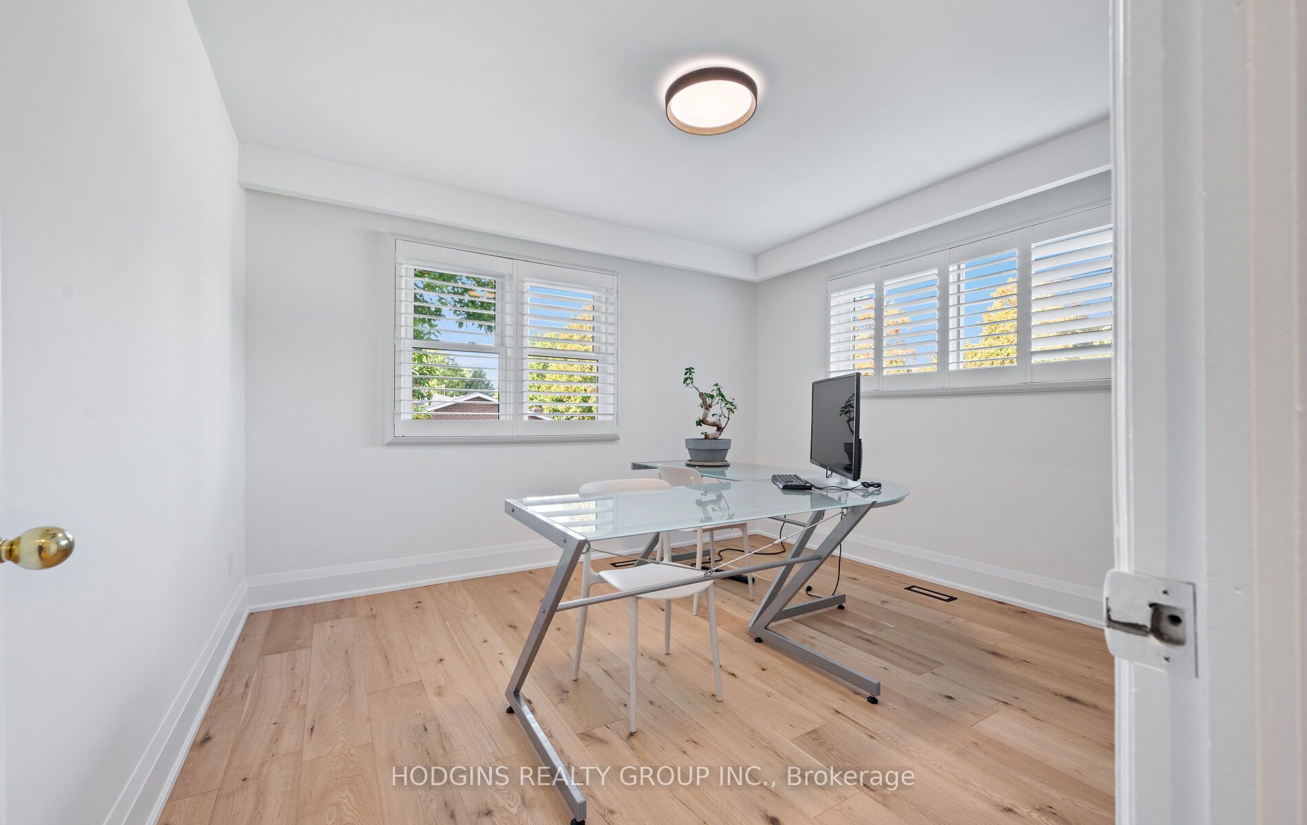 1726 Sherwood Forrest Circle Property Photo 34