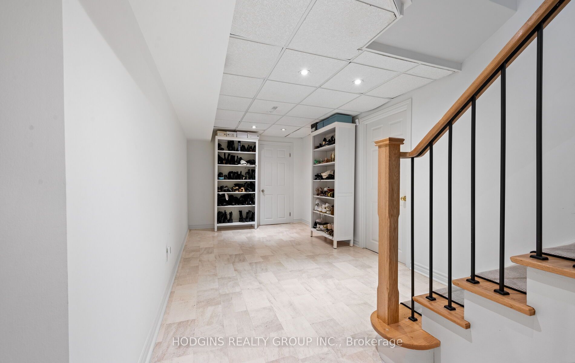 1726 Sherwood Forrest Circle Property Photo 36