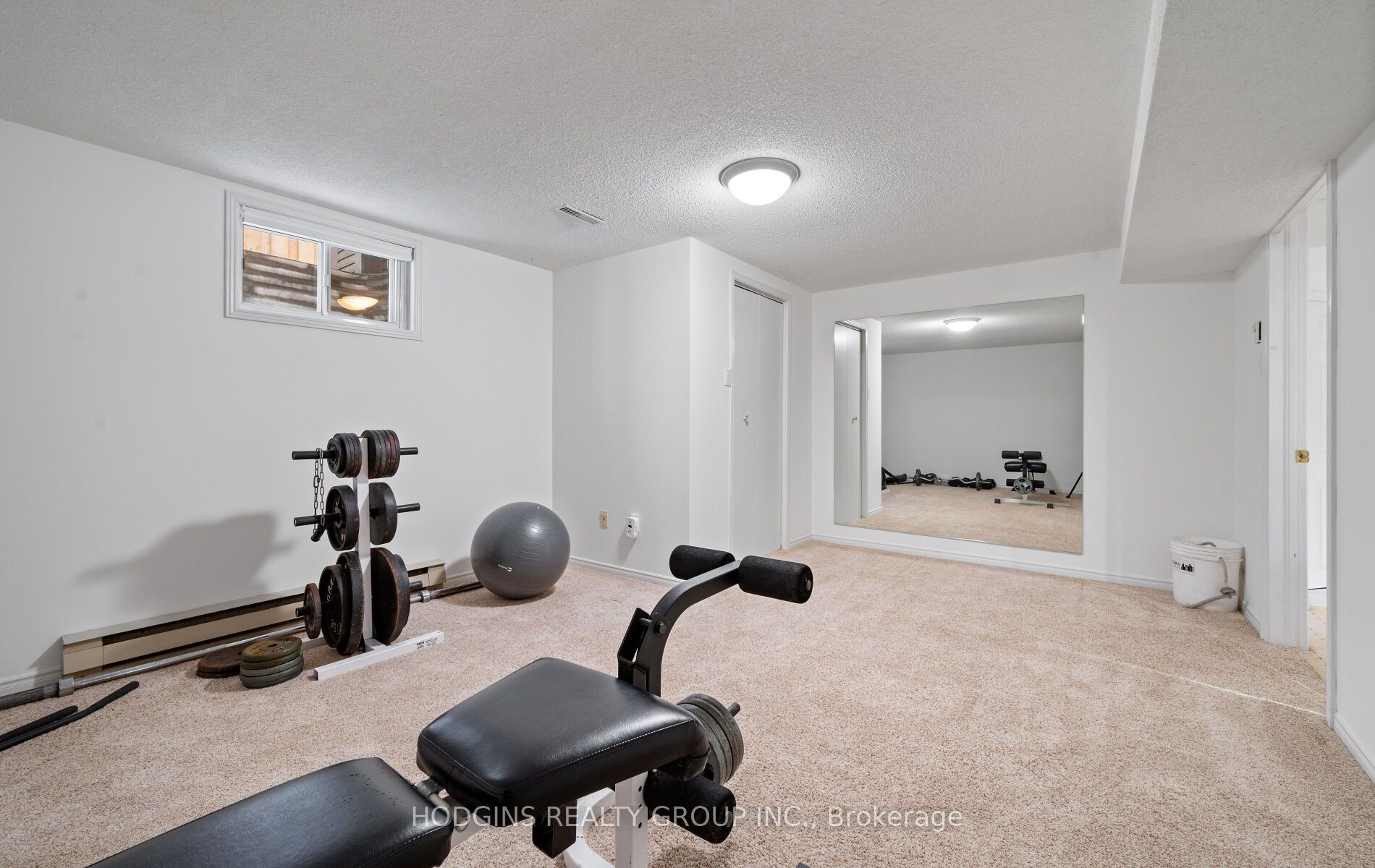 1726 Sherwood Forrest Circle Property Photo 39