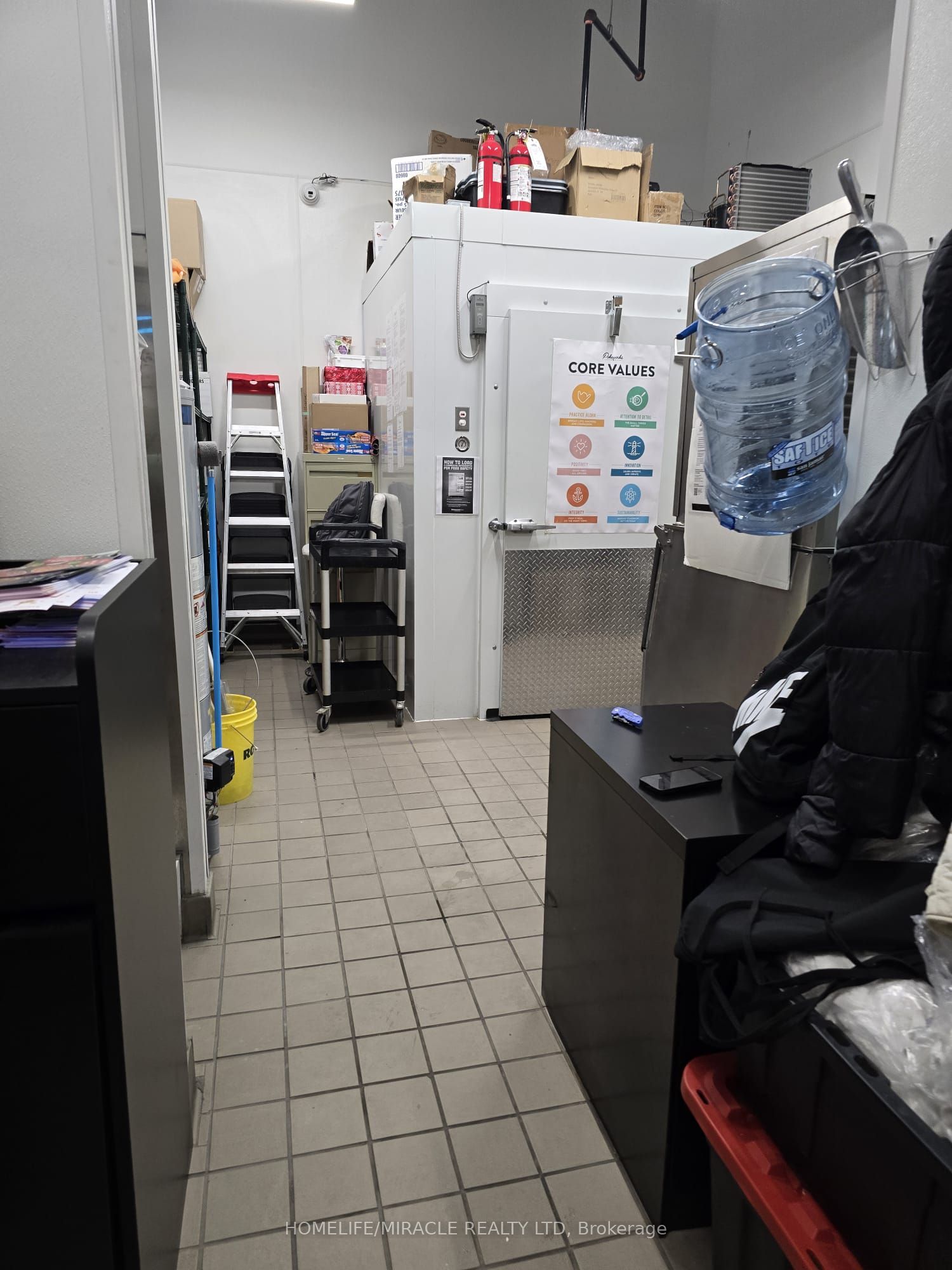 2475 Appleby Line Property Photo 5