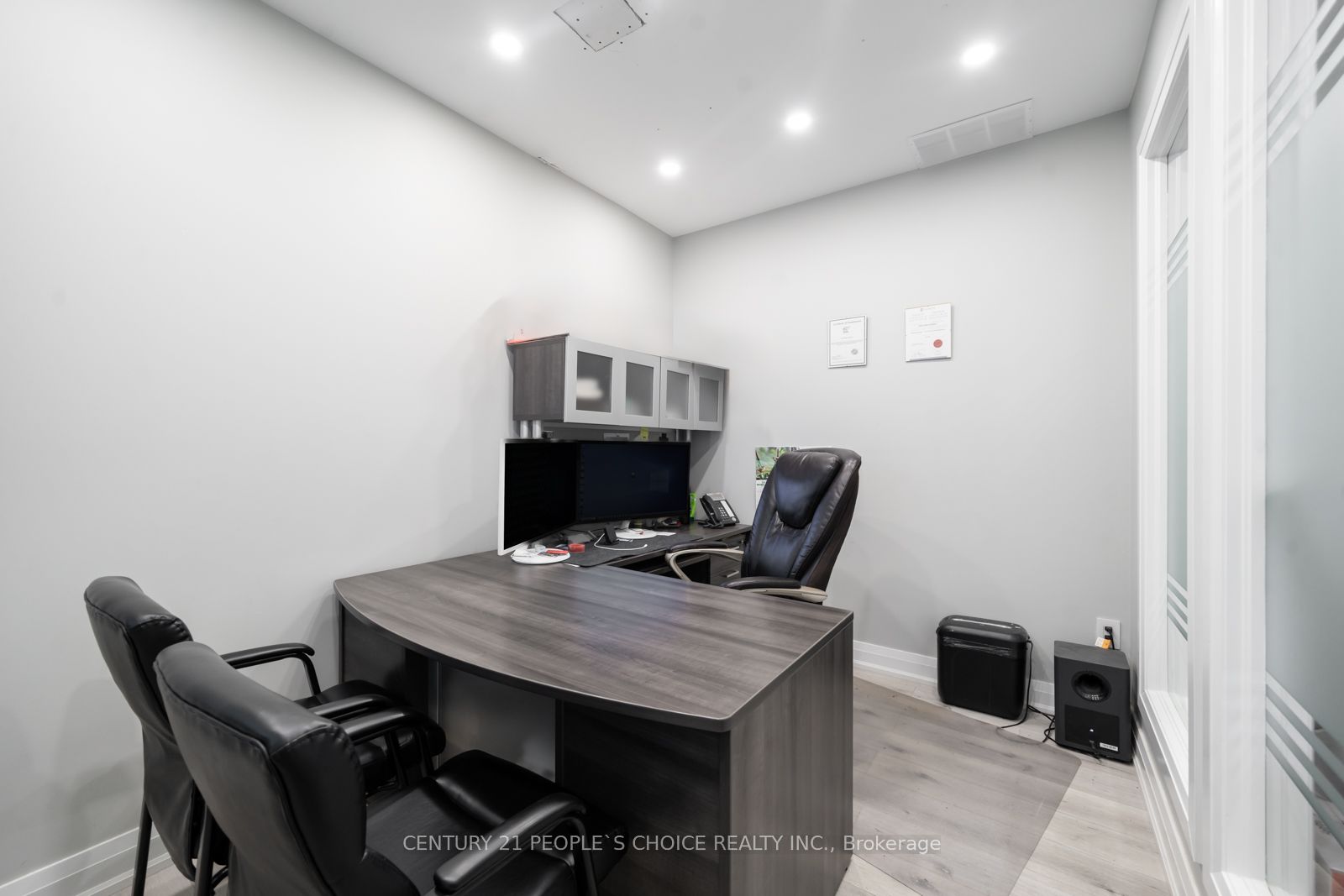 7956 Torbram Road 18 Property Photo 13