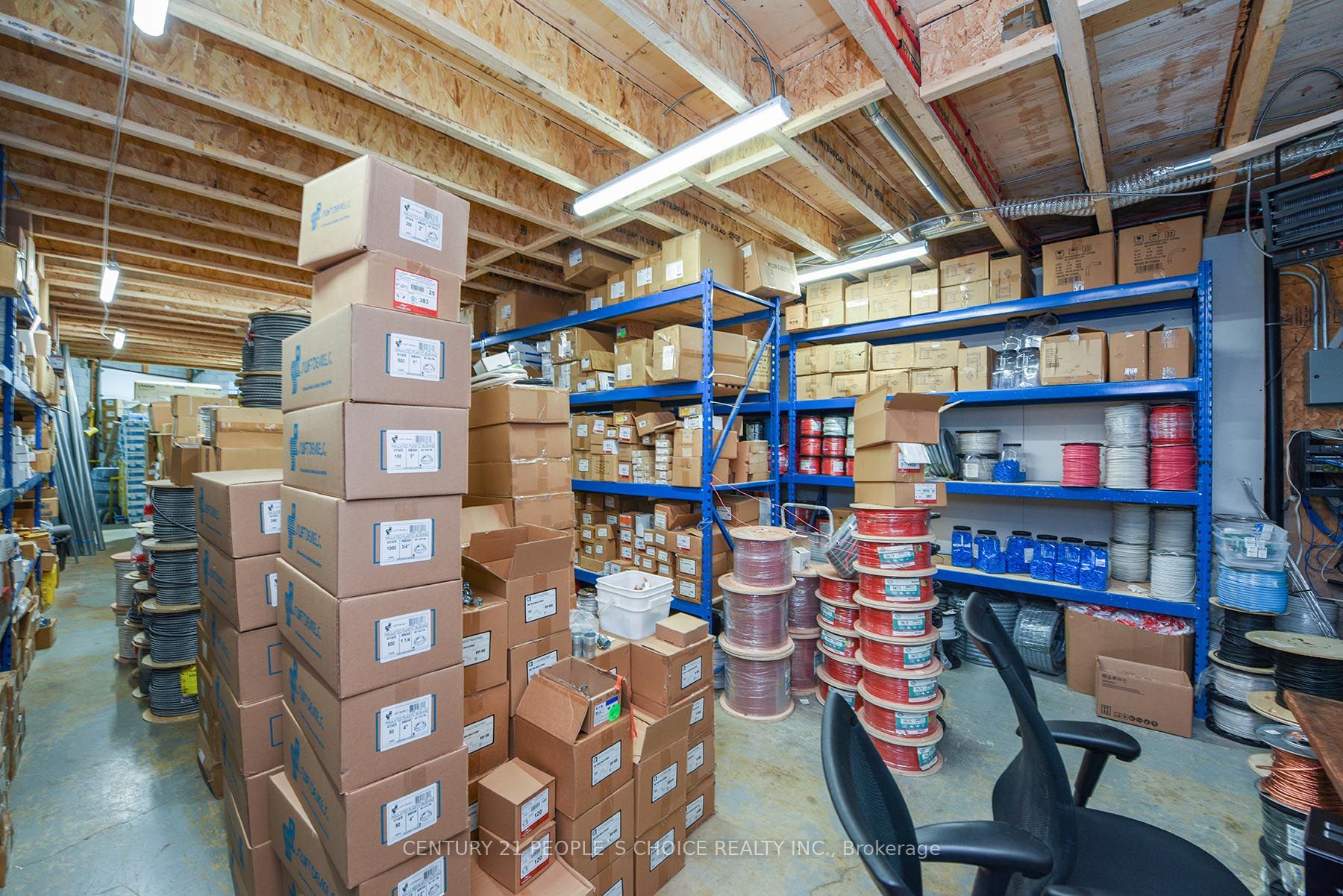 7956 Torbram Road 18 Property Photo 19