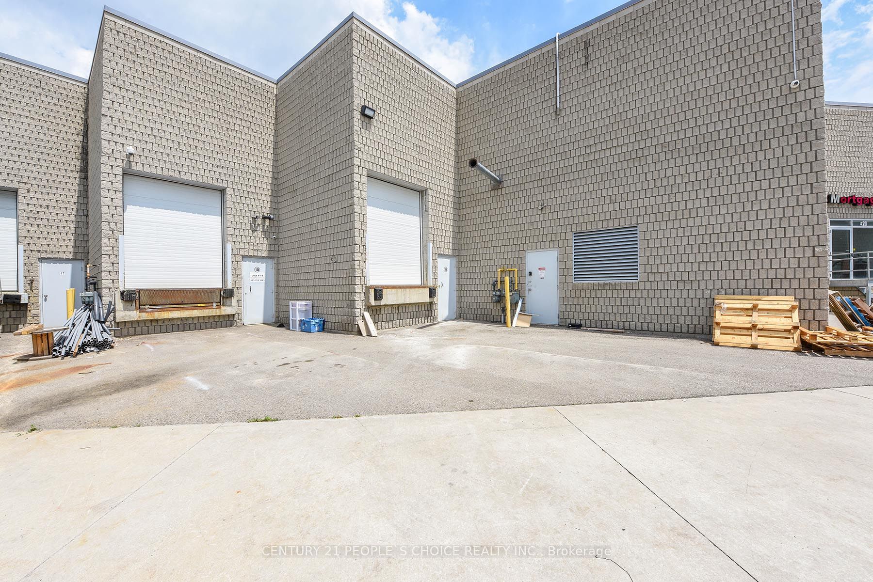 7956 Torbram Road 18 Property Photo 23