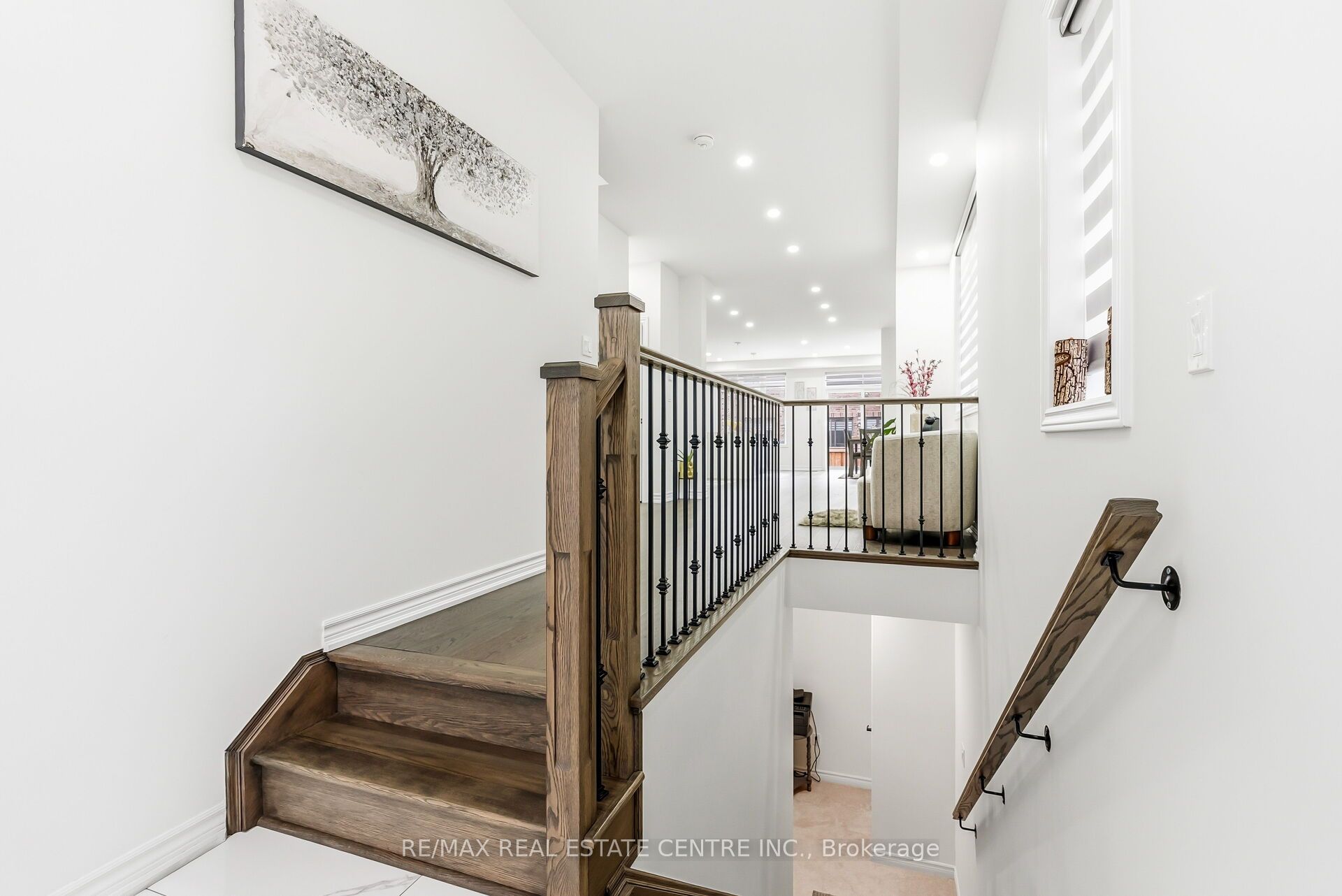 488 Parent Place Property Photo 11