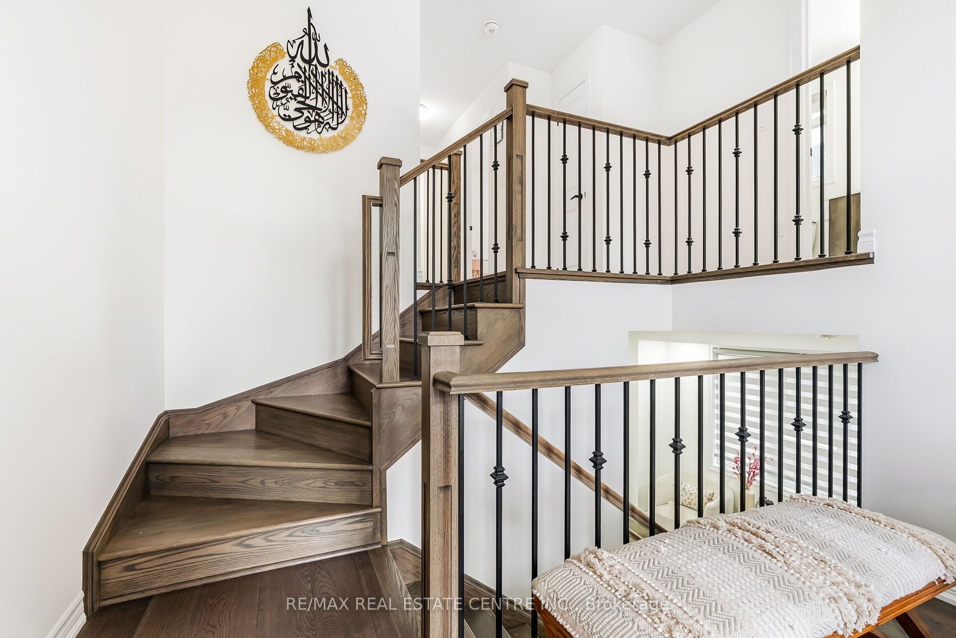 488 Parent Place Property Photo 23