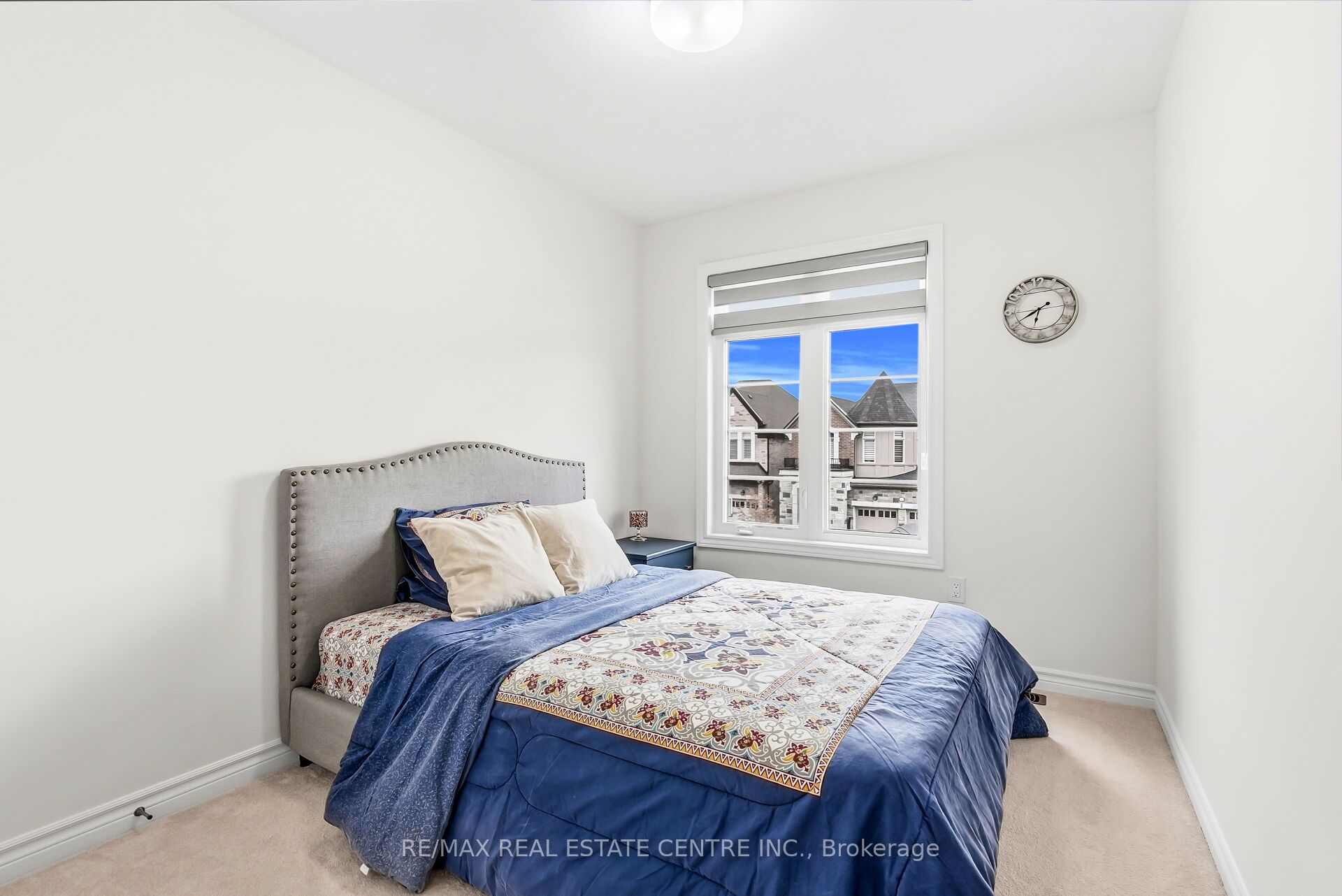 488 Parent Place Property Photo 28