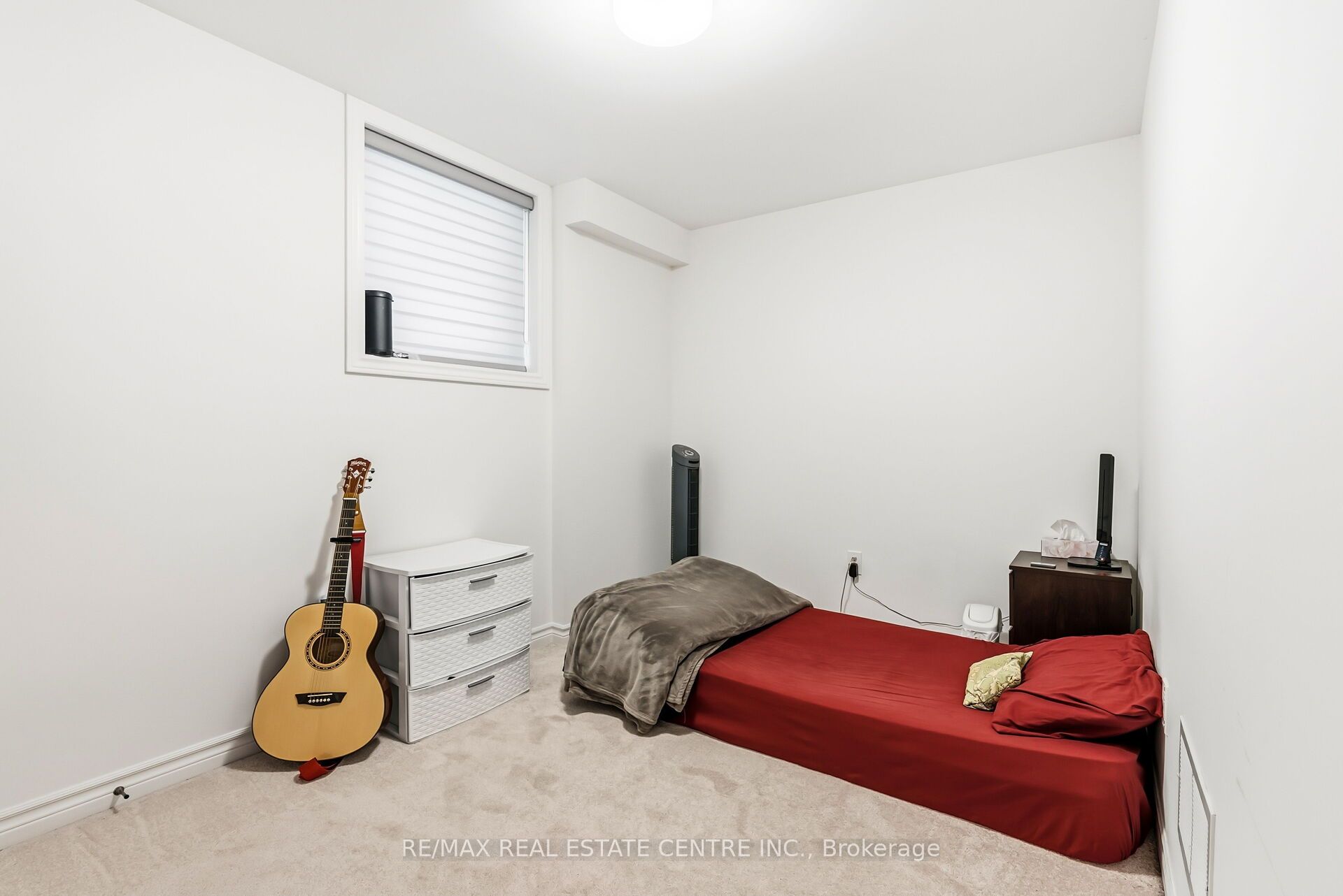 488 Parent Place Property Photo 38