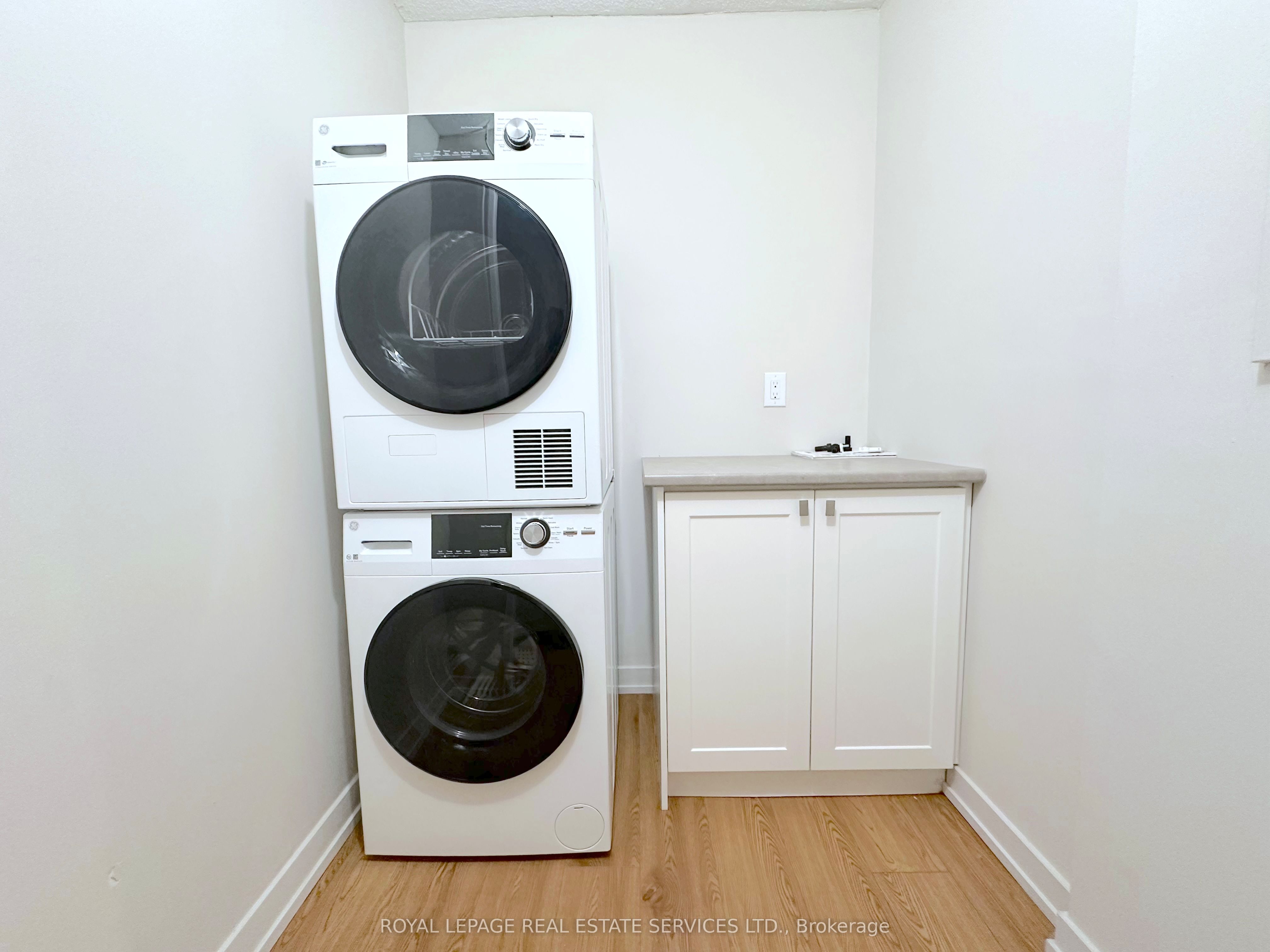 190 Clark Blvd Property Photo 16