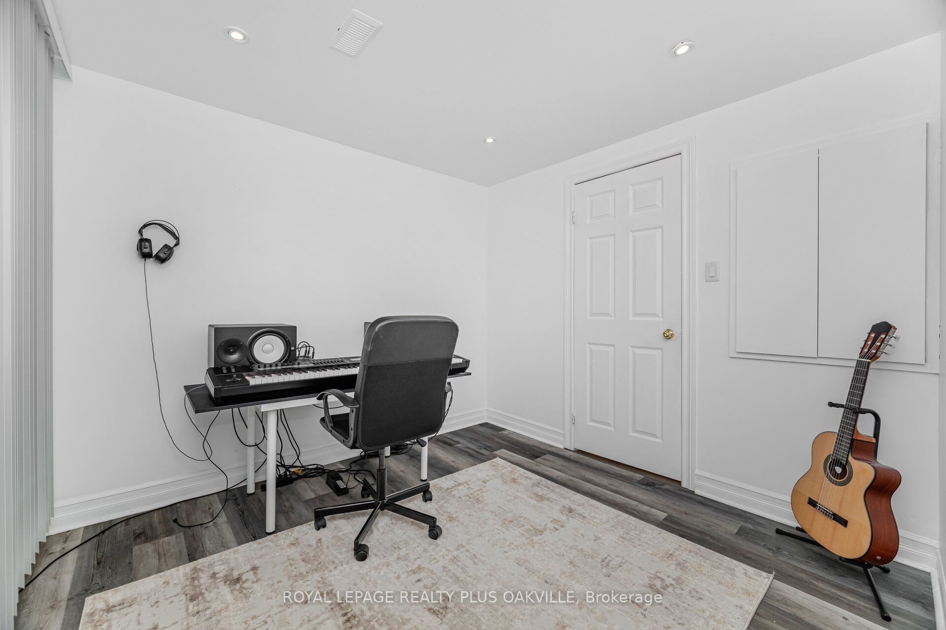 1248 Guelph Line 5 Property Photo 43