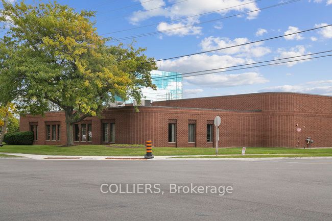 1400 Meyerside Dr Property Photo 2