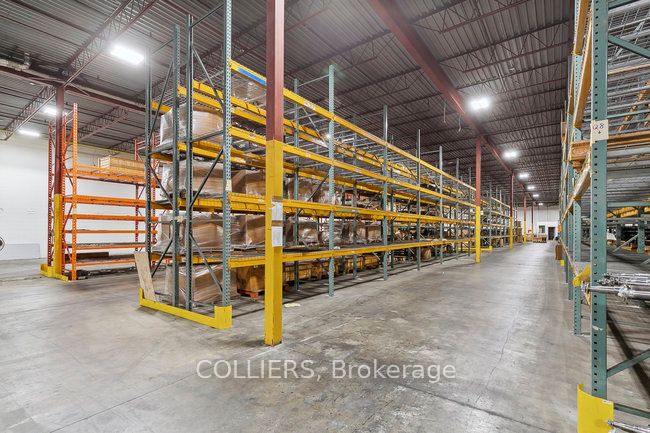 1400 Meyerside Dr Property Photo 5