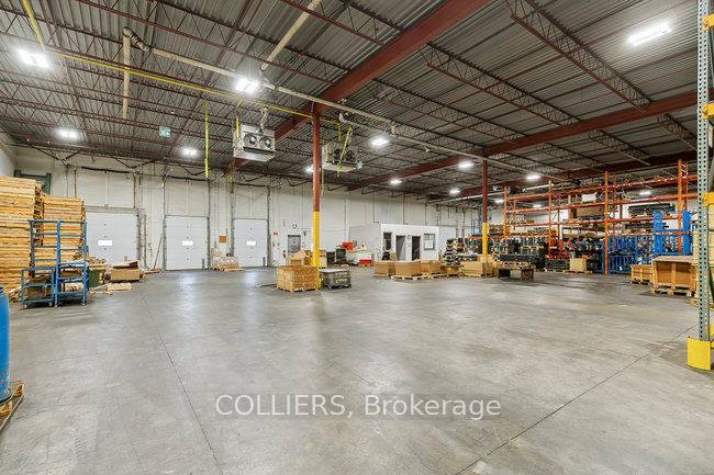 1400 Meyerside Dr Property Photo 7