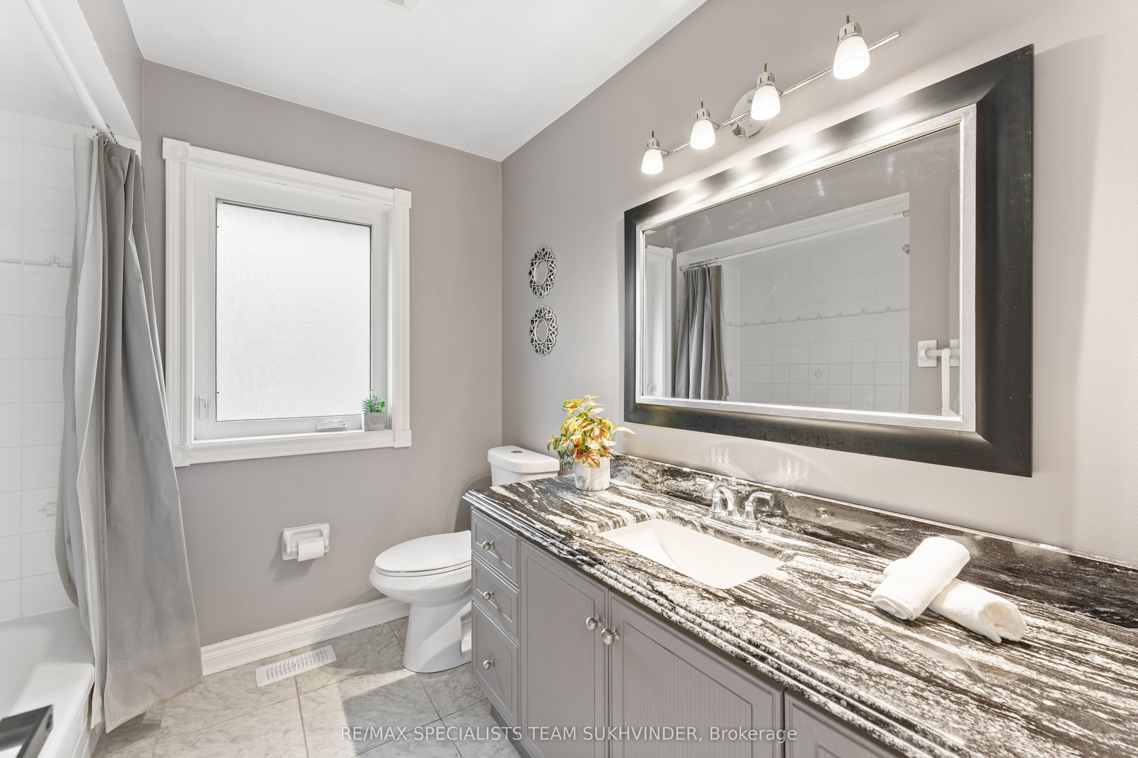 15 Country Lane Drive Property Photo 22