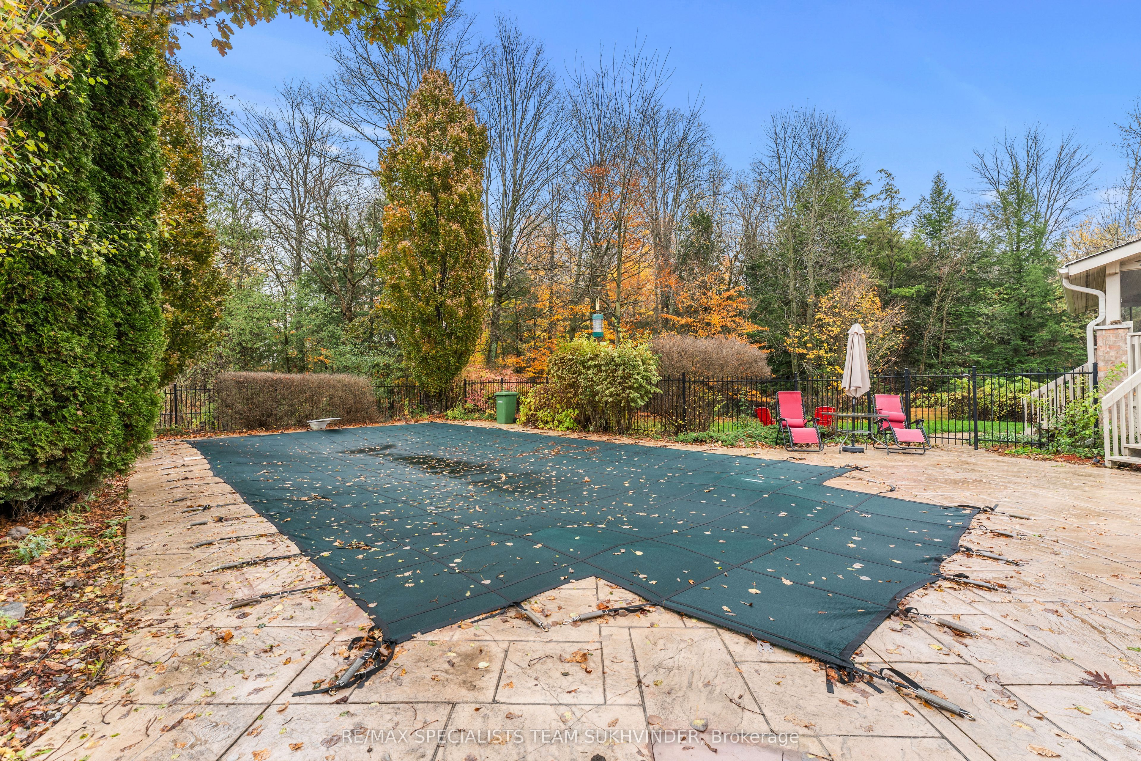 15 Country Lane Drive Property Photo 35