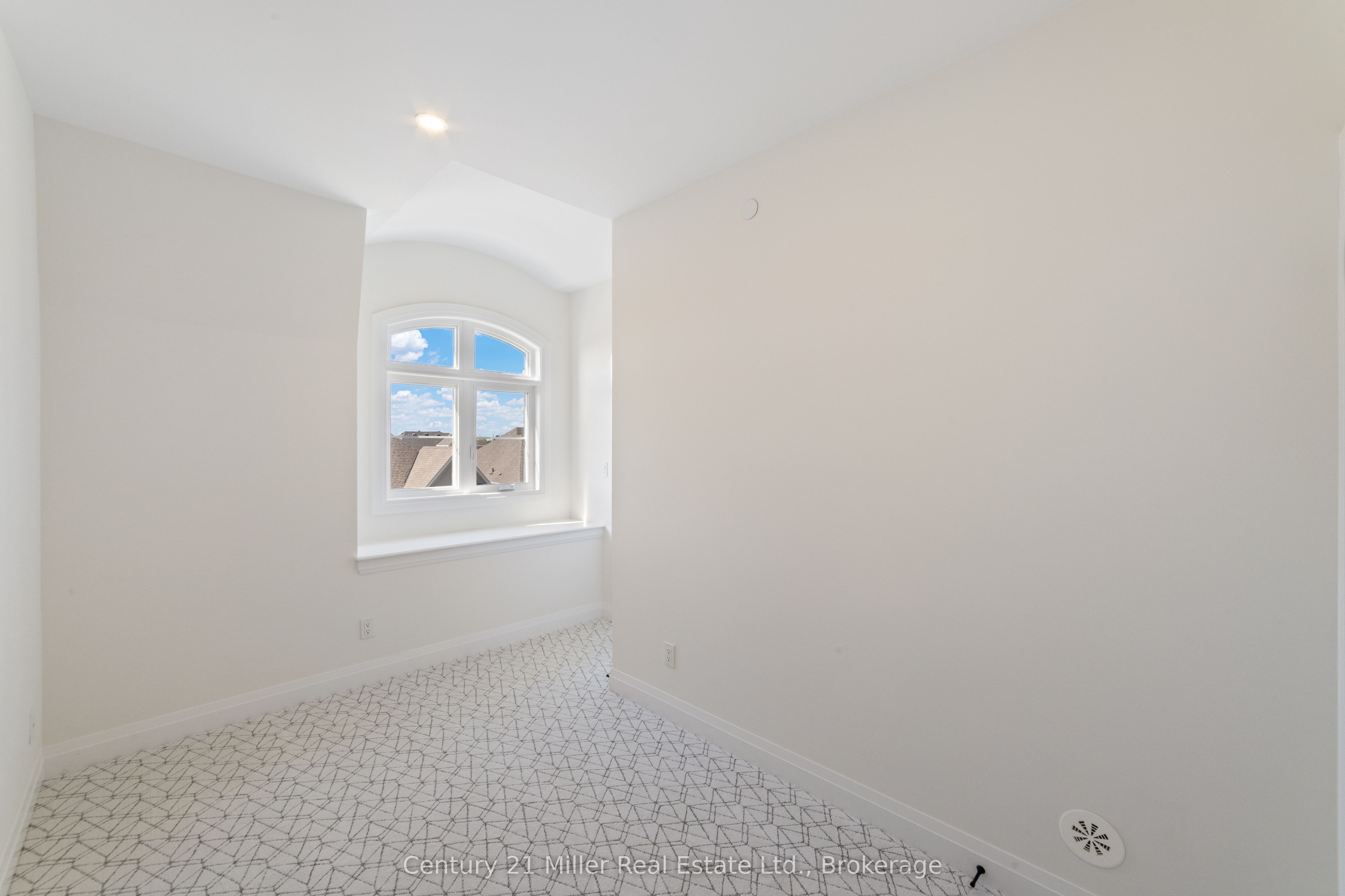 280 Melody Common 30 Property Photo 29