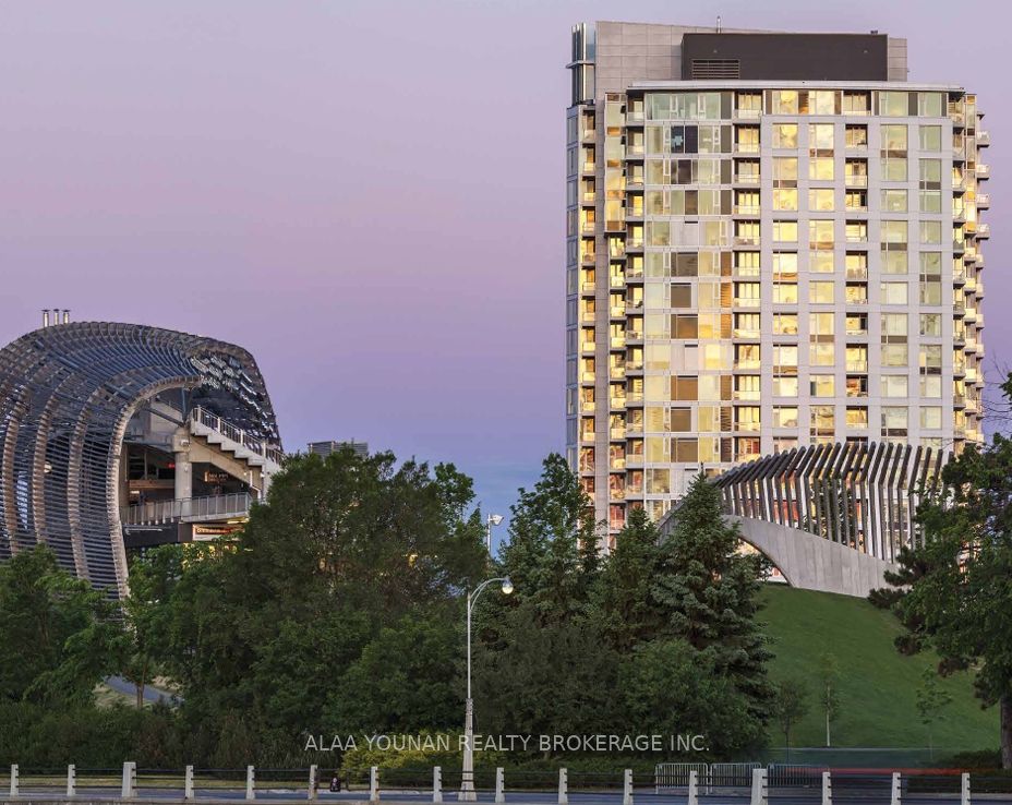 3075 Trafalgar Rd Property Photo 1