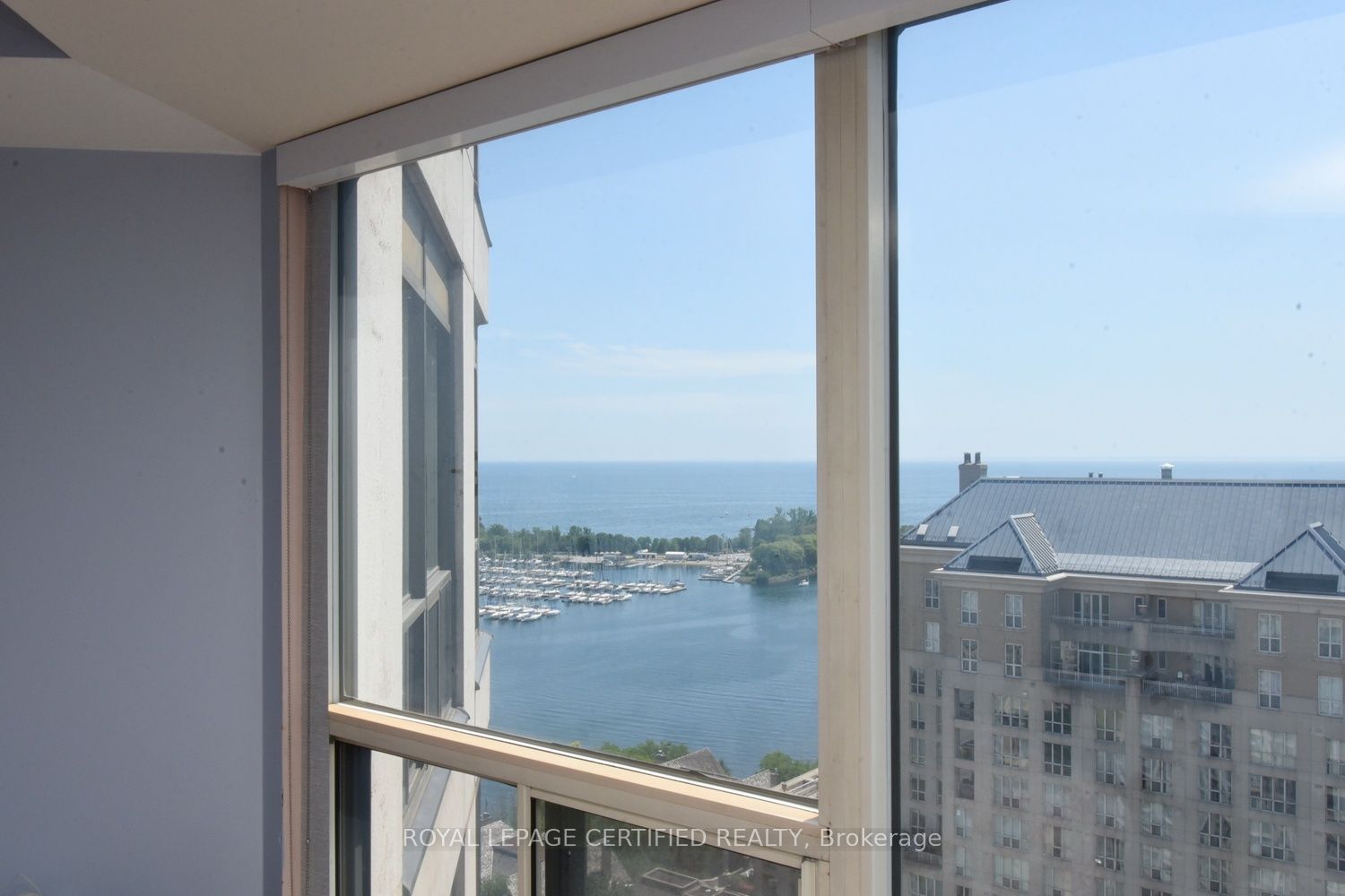 2269 Lake Shore Boulevard W 2302 Property Photo 24