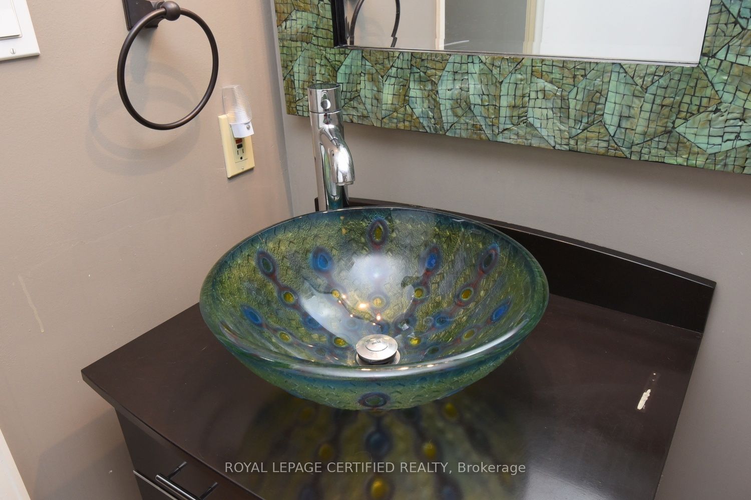 2269 Lake Shore Boulevard W 2302 Property Photo 26