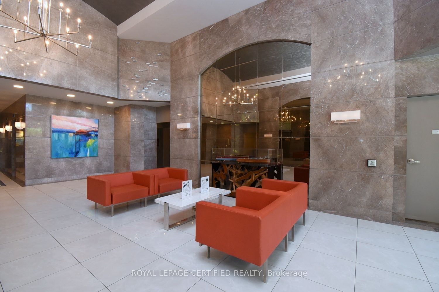 2269 Lake Shore Boulevard W 2302 Property Photo 31