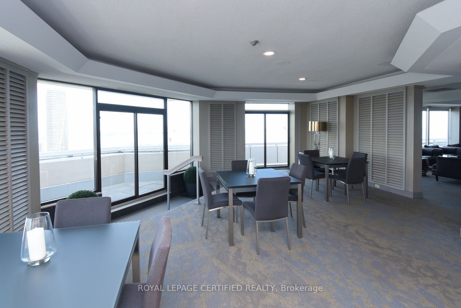 2269 Lake Shore Boulevard W 2302 Property Photo 35