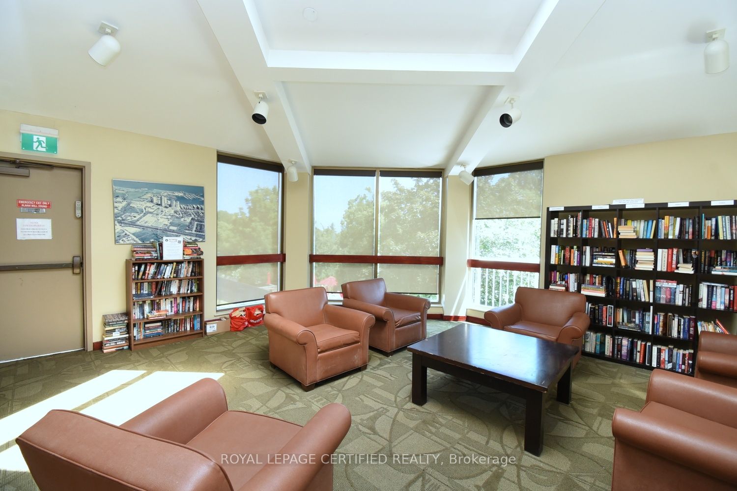 2269 Lake Shore Boulevard W 2302 Property Photo 42