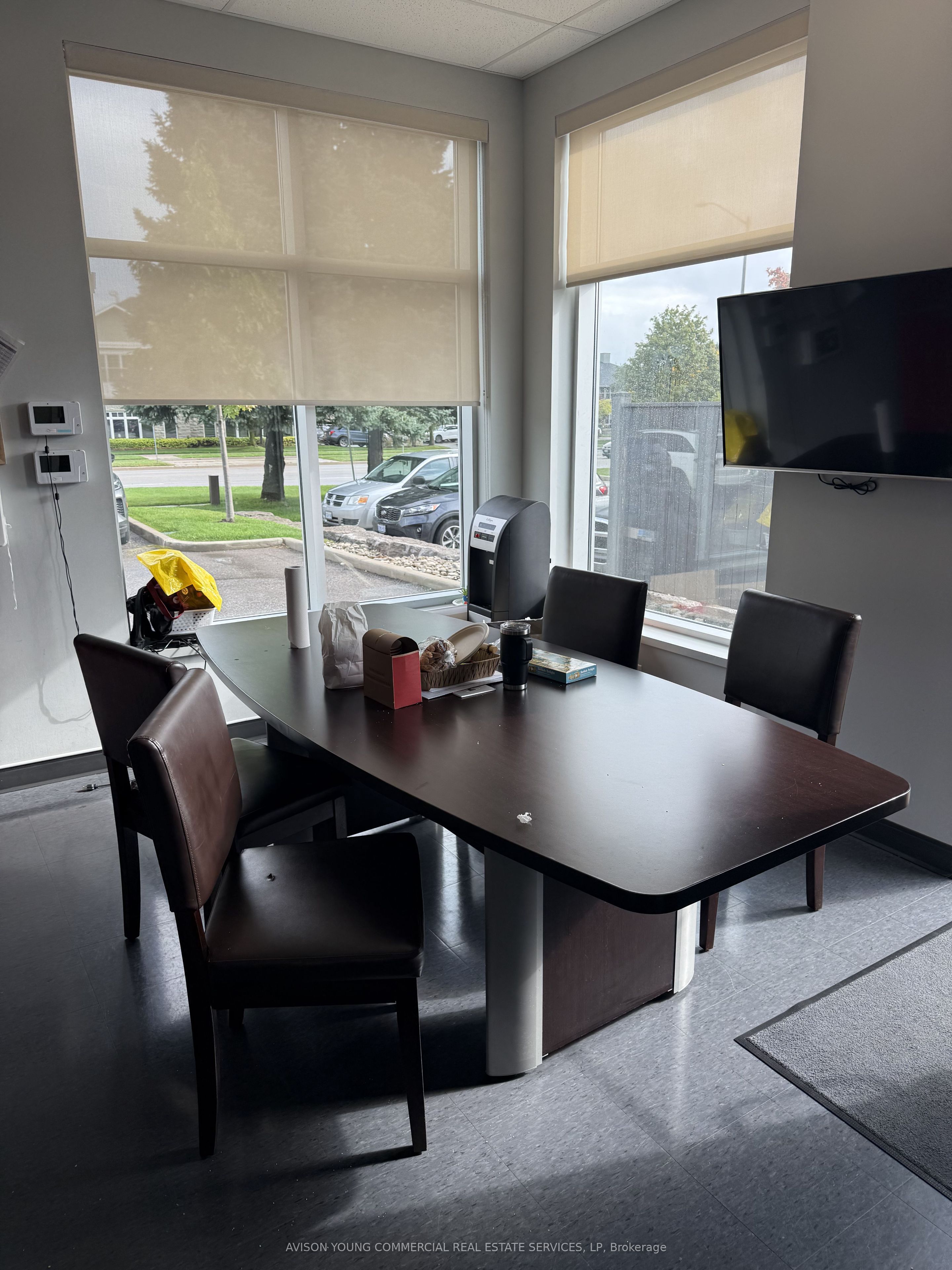 1405 Cornwall Road A1 & A2 Property Photo 4