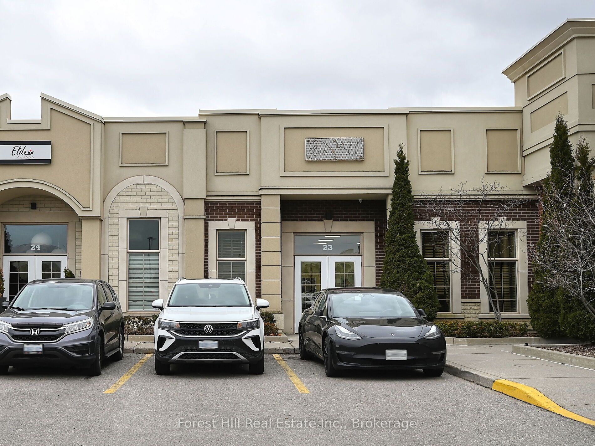 1525 Cornwall Rd Property Photo 2