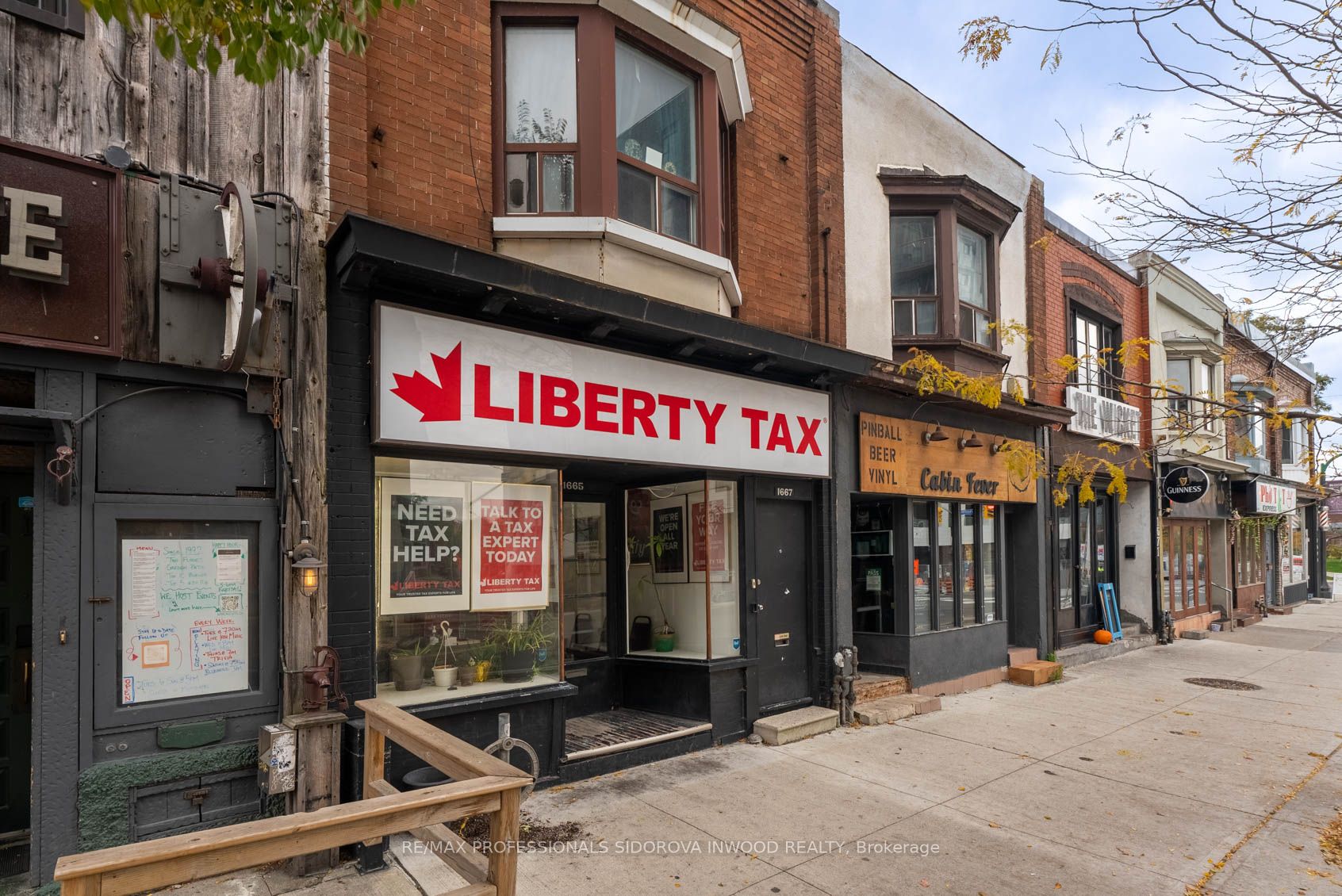 1665 Bloor Street N Property Photo 1