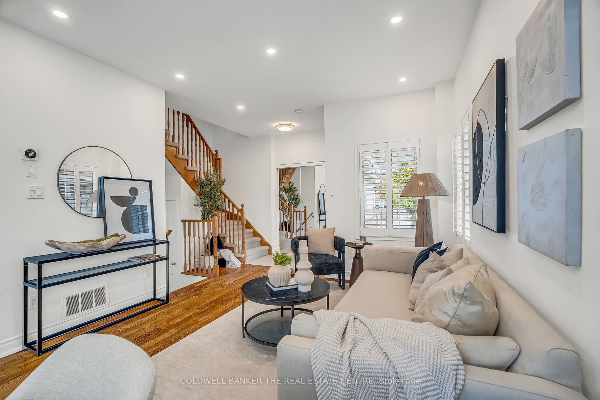 6986 Haines Artist Way Property Photo 3