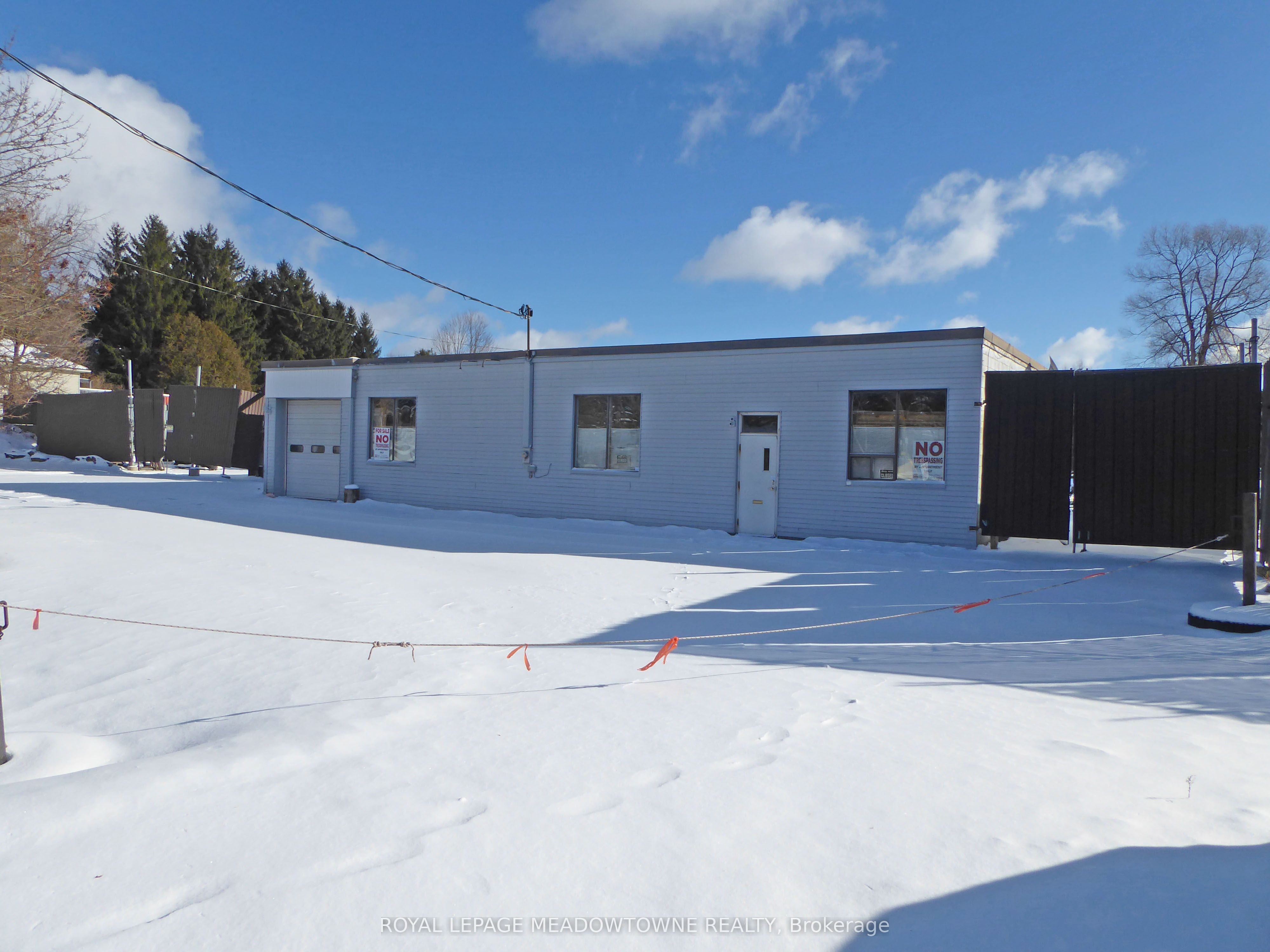 6148 32 Side Road Property Photo 3